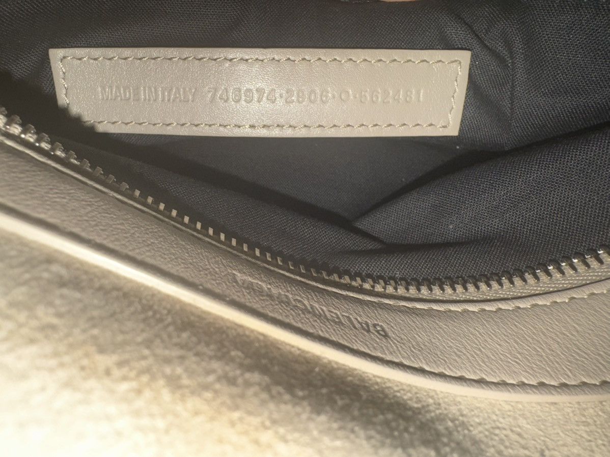 Balenciaga Balenciaga Tote Bag retail $2,790 Color Taupe Size ONE SIZE - 7 Thumbnail