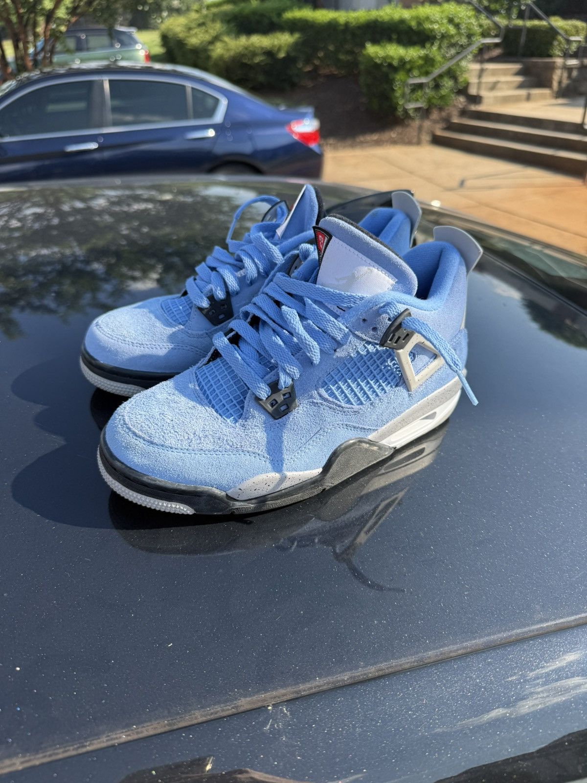 Jordan Brand Jordan 4 Unc’s Size US 8.5 / IT 38.5 - 3 Thumbnail