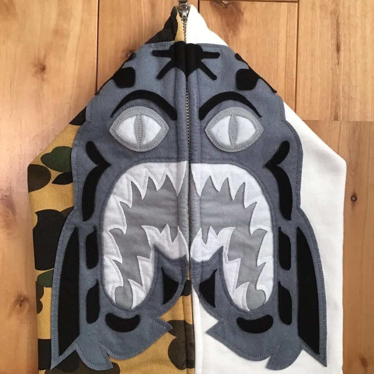 Bape BAPE Tiger full zip hoodie white x 1st camo yellow APE Size US M / EU 48-50 / 2 - 3 Thumbnail