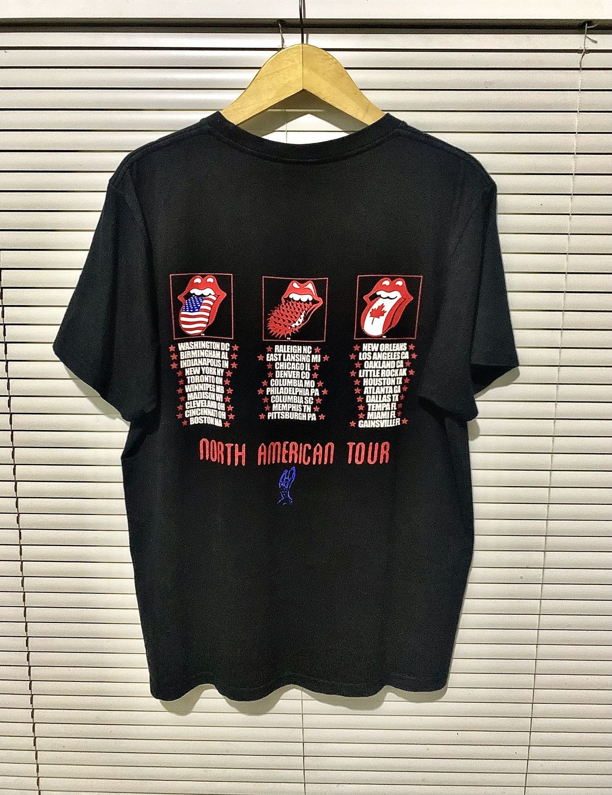 Band Tees Vintage Rolling Stones “Voodoo Lounge” North American Tour Size US L / EU 52-54 / 3 - 4 Thumbnail