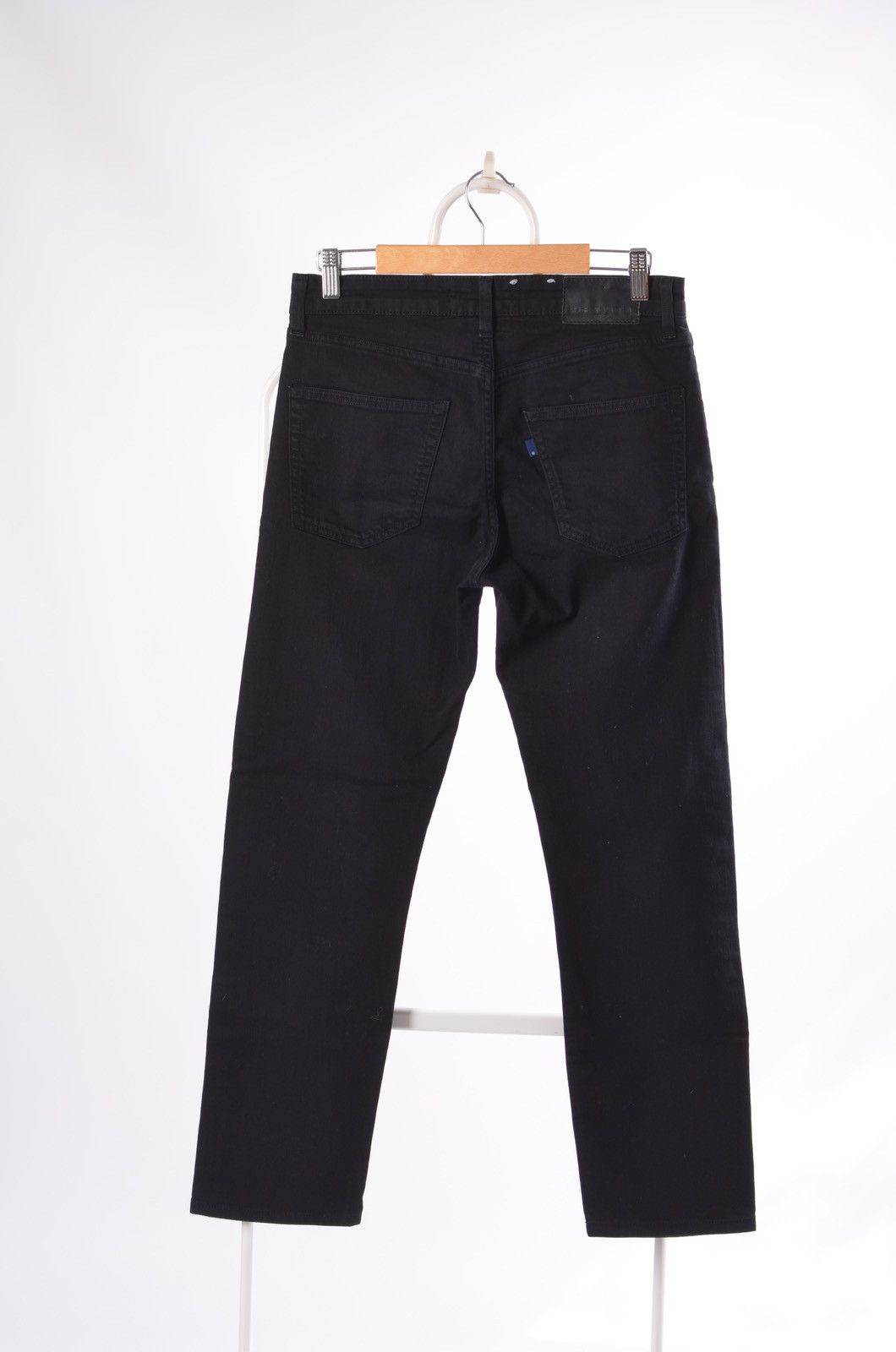 Levi's Made & Crafted Levi’s Levis Made and Crafted Black Tapered Leg Denim Size US 30 / EU 46 - 2 Thumbnail