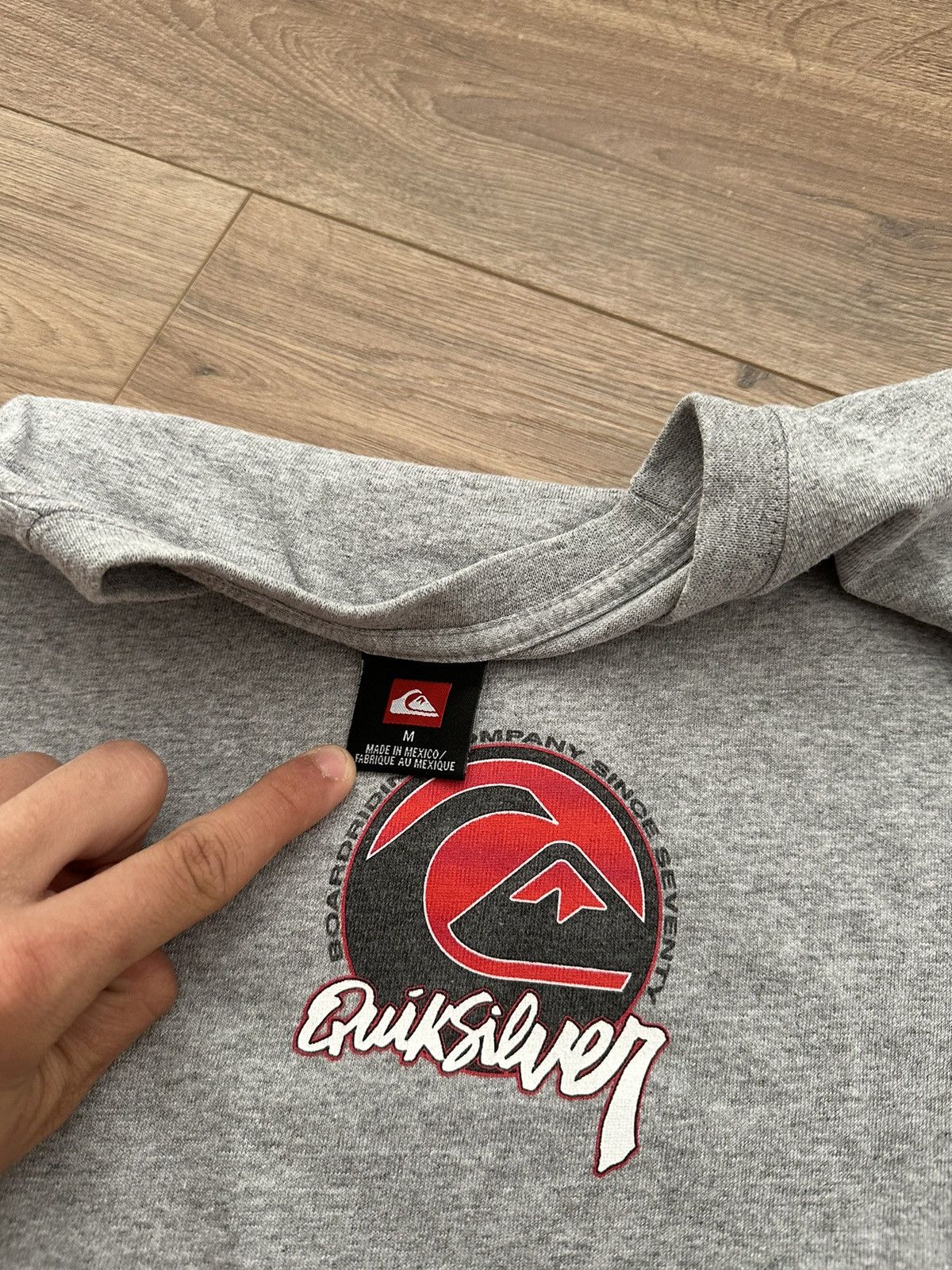 Quiksilver 🔥VINTAGE QUIKSILVER BIG BACK LOGO SURF T-SHIRT🔥 Size US M / EU 48-50 / 2 - 6 Thumbnail