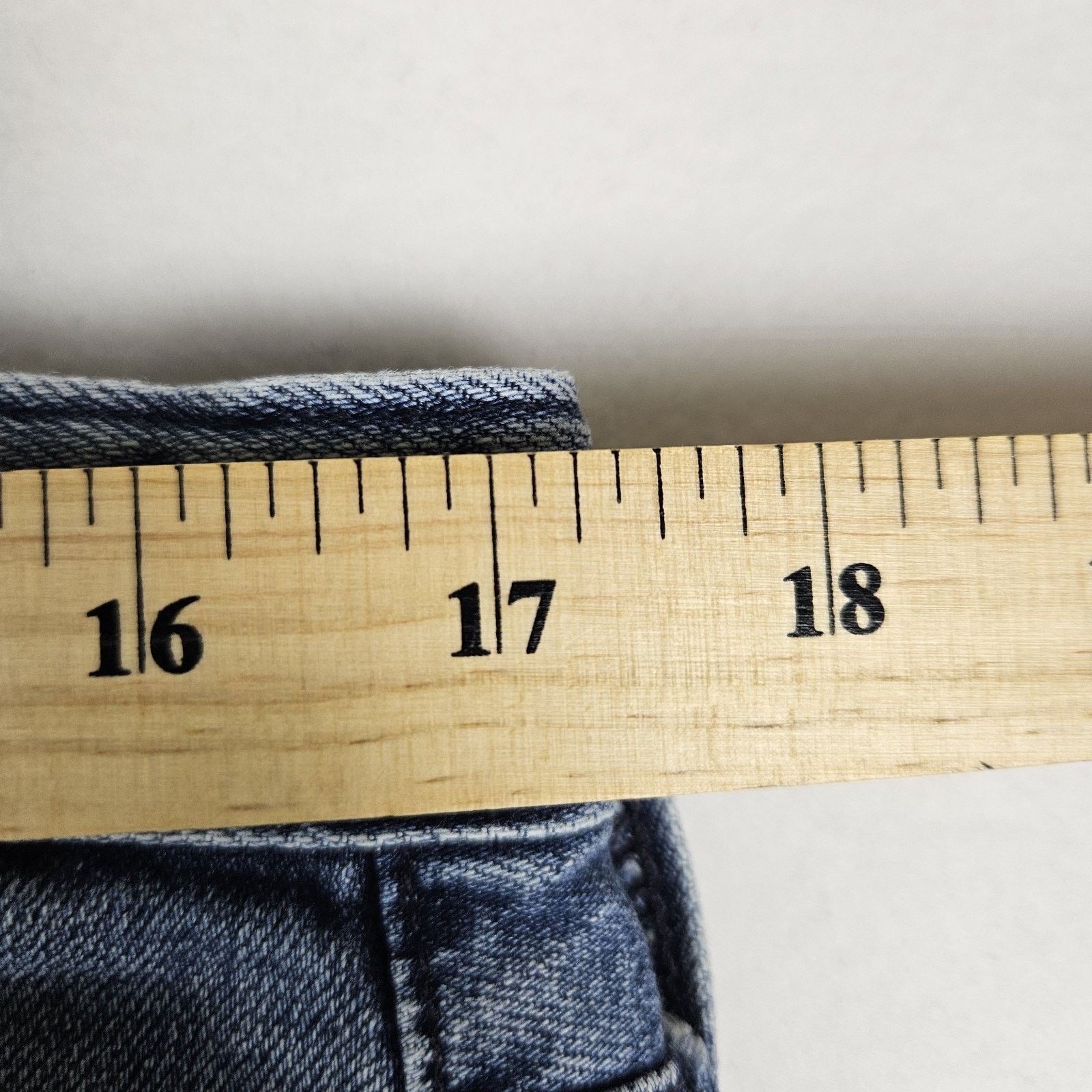 AG Adriano Goldschmied AG Adriano Goldschmied Everett Jean Japanese Denim Size US 33 - 13 Thumbnail