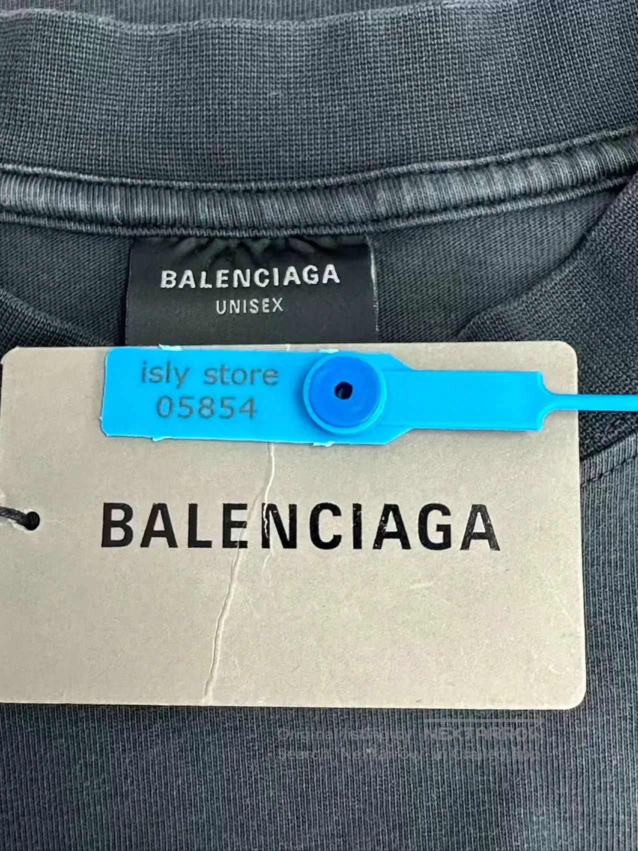 Balenciaga Balenciaga Solid Print Crew Neck T-Shirt. Size US M / EU 48-50 / 2 - 4 Thumbnail