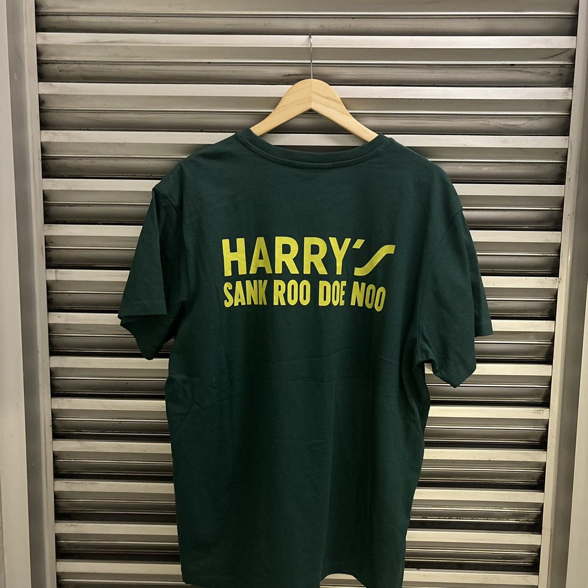 Rowing Blazers Rowling Blazers Harry's NY Bar T-Shirt Size US L / EU 52-54 / 3 - 7 Thumbnail