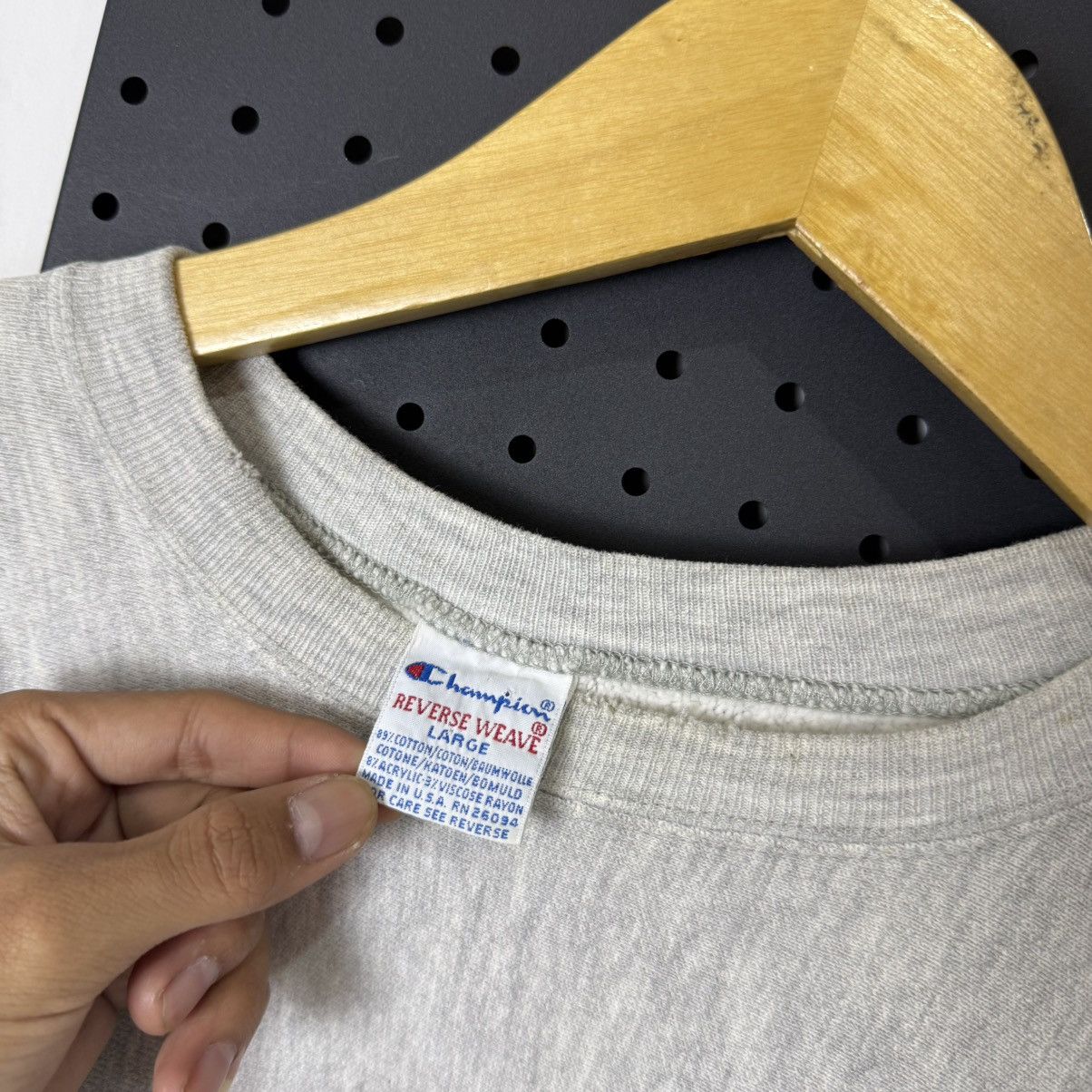 Champion Vintage CHAMPION reserve weave USC gray sweatshirt Size US L / EU 52-54 / 3 - 5 Thumbnail