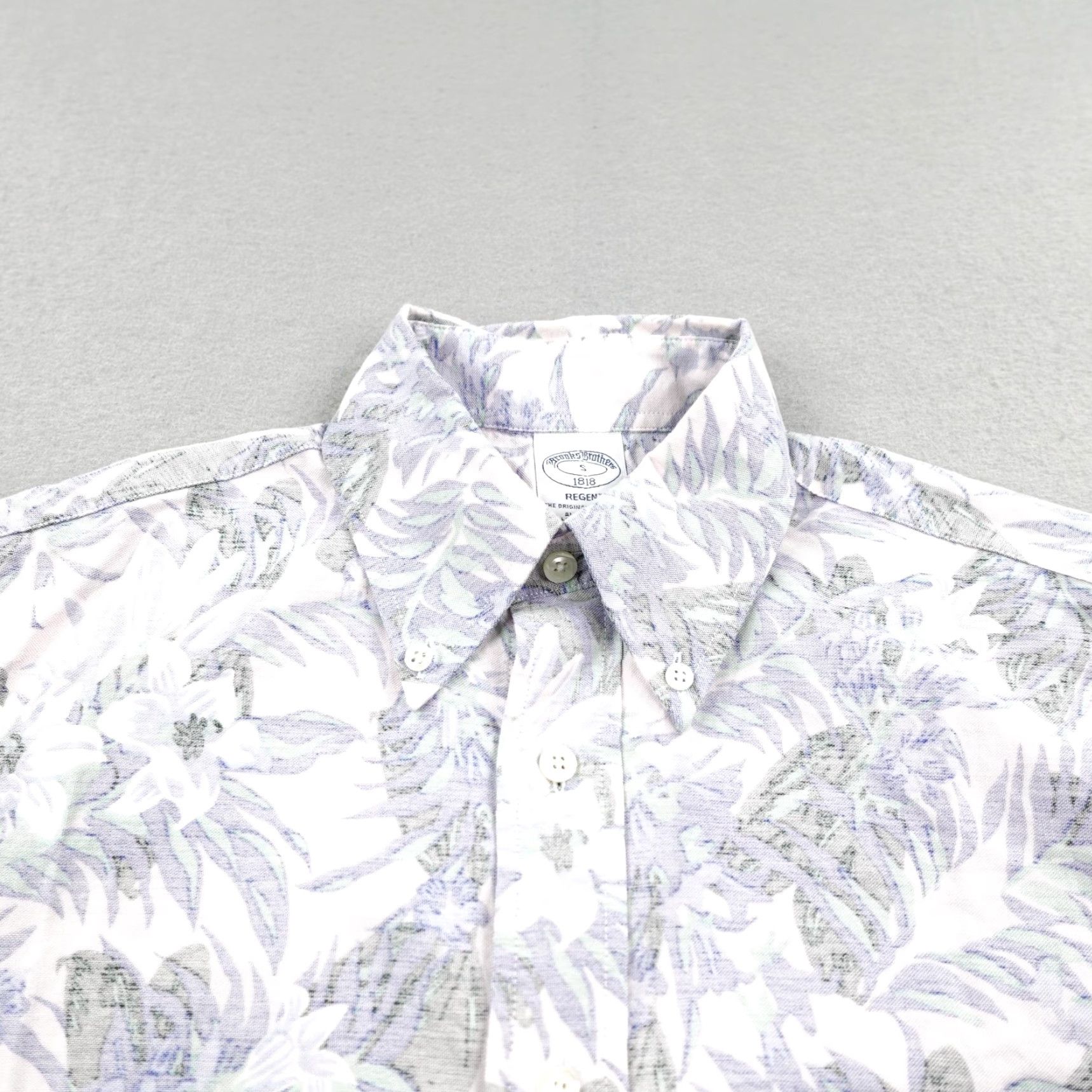 Brooks Brothers Brooks Brothers Shirt Men Small Pink Regent Floral Reverse Print Button Up Aloha Size US S / EU 44-46 / 1 - 2 Thumbnail