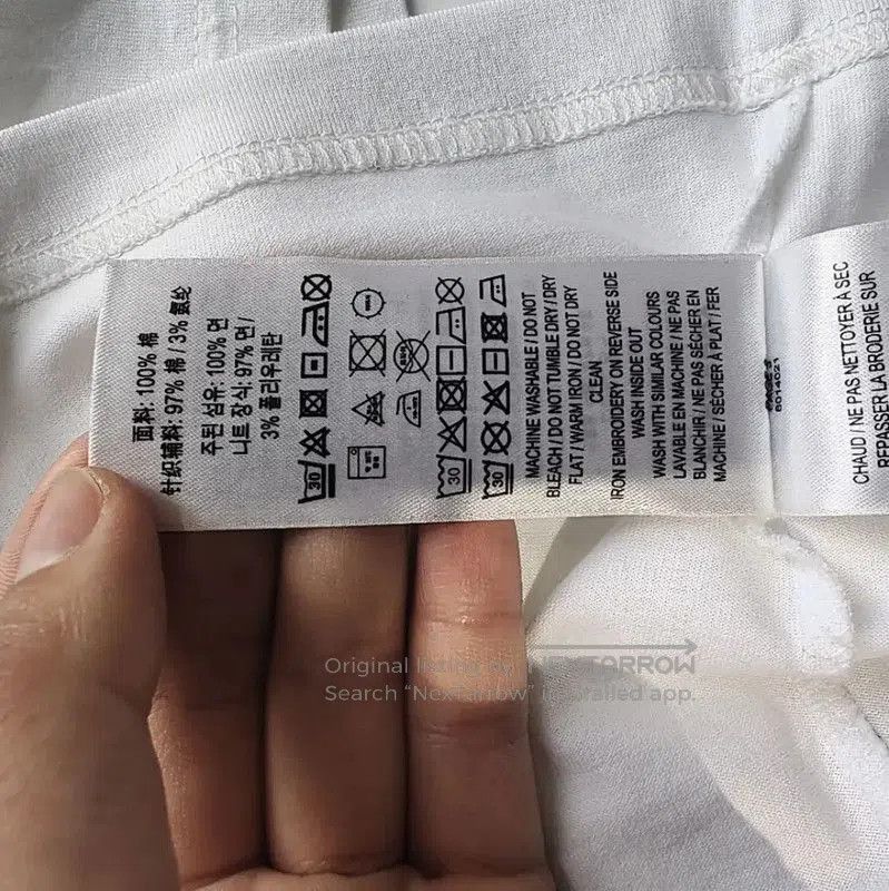 Burberry Burberry White Cotton Women's T-Shirt. Size S / US 4 / IT 40 - 7 Thumbnail