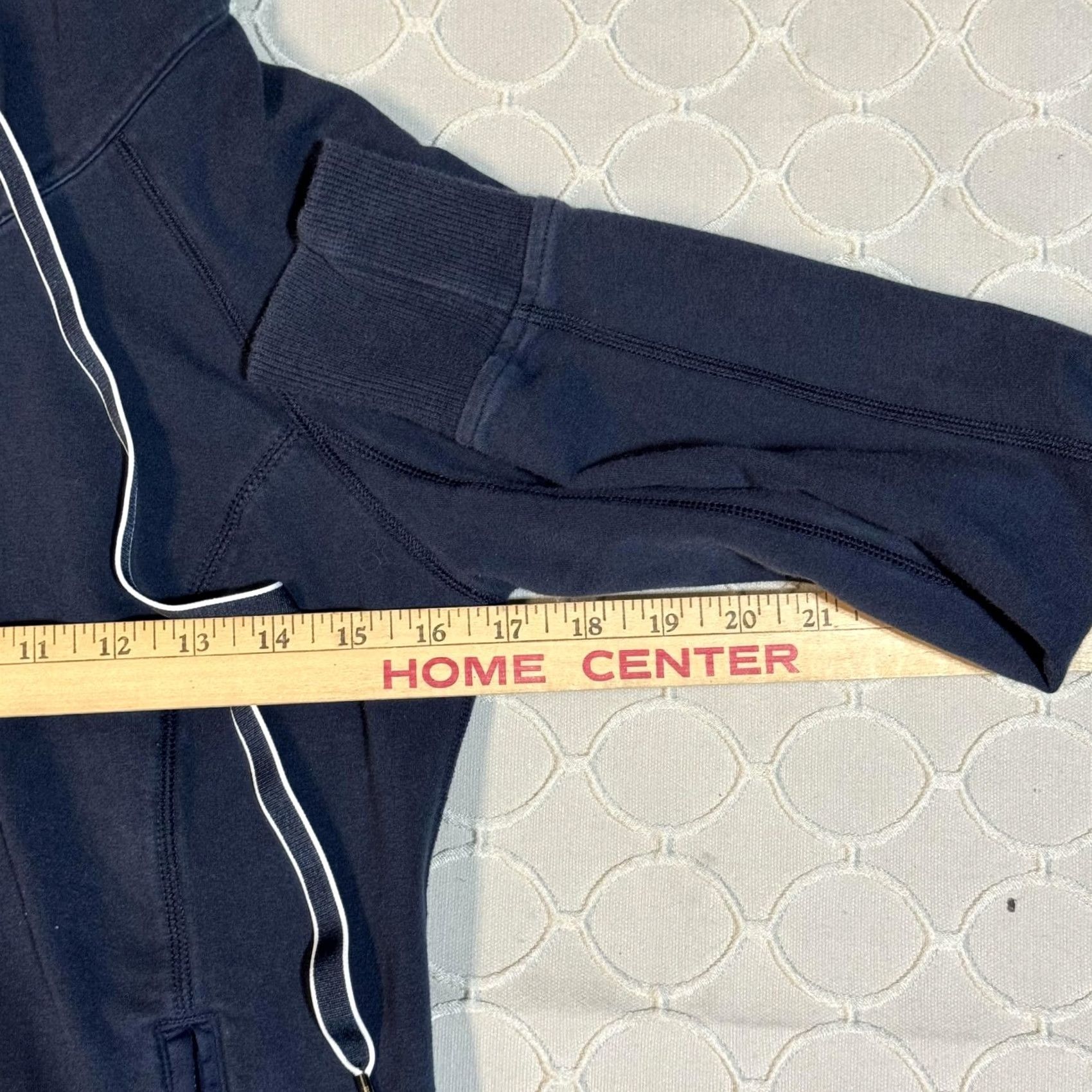 Lululemon Lululemon Scuba Hoodie Womens 8 Full Zip Sweatshirt Jacket Shirt Jacket Casual Travel Navy Blue Zipper Pocket Logo Size M / US 6-8 / IT 42-44 - 5 Thumbnail