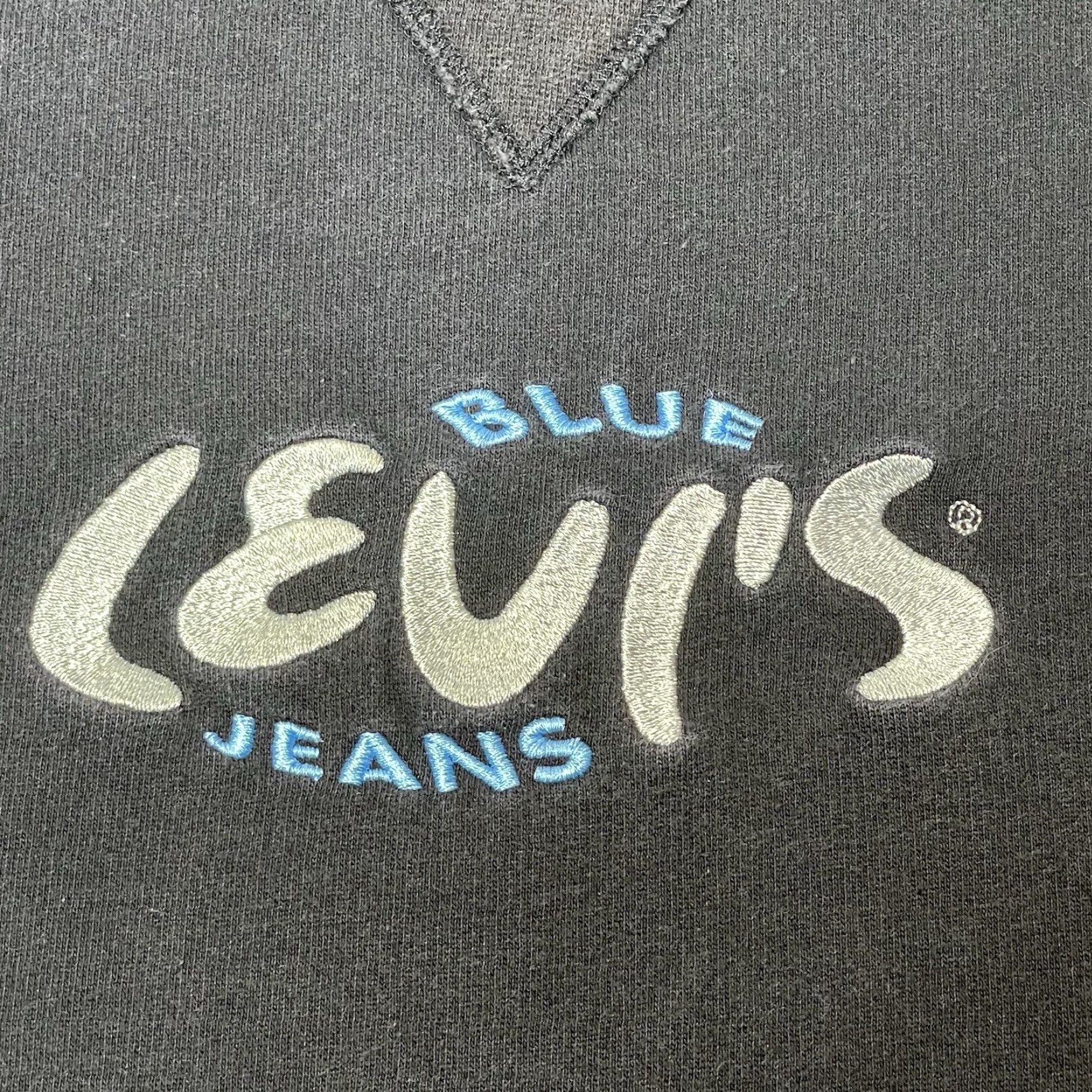 Levi's Levi's Women’s Blue Sweatshirt Large Activewear Pullover Embroidered Black Faded Size L / US 10 / IT 46 - 3 Thumbnail