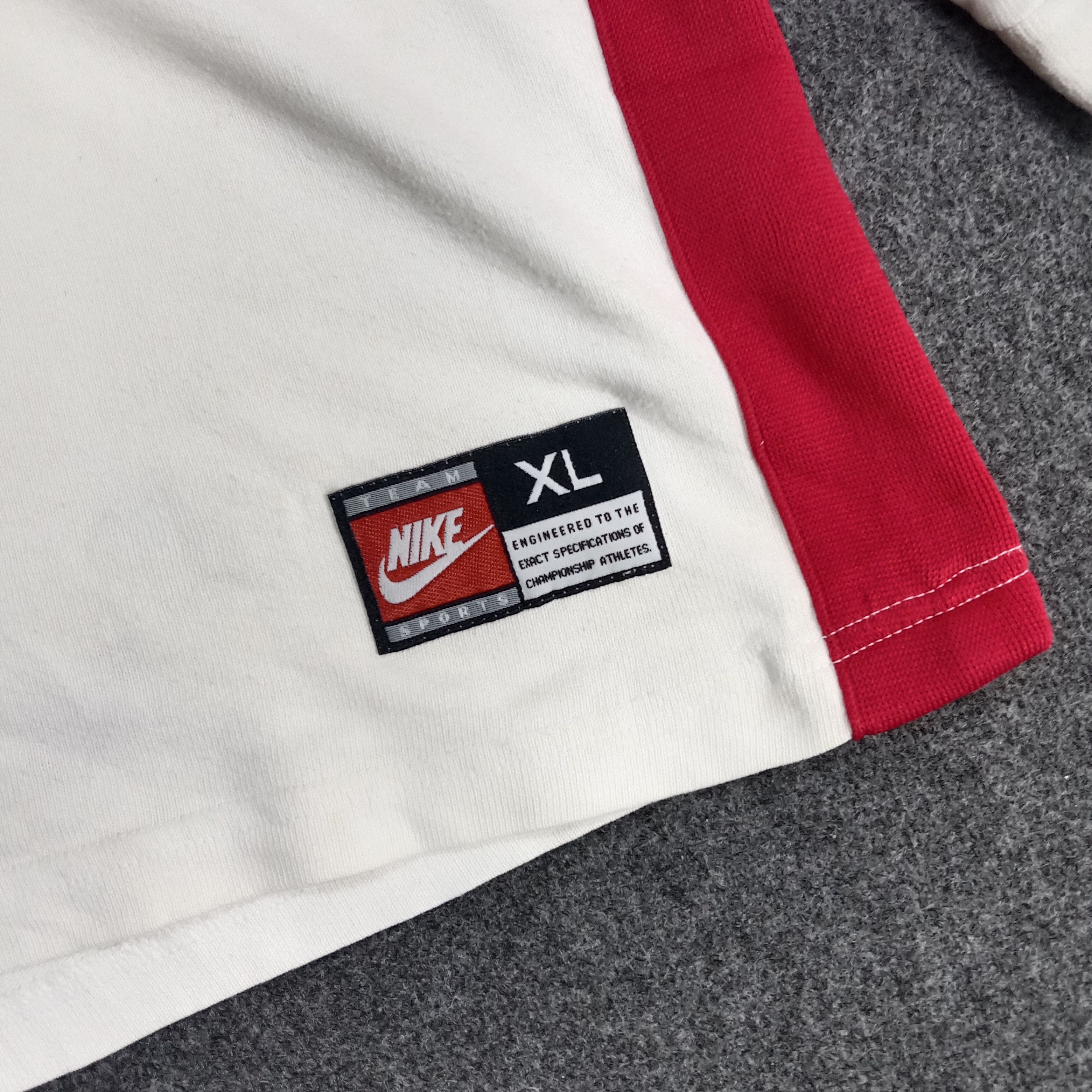 Nike × Vintage England Nike Rugby Sport Team Collared Jersey Size US XL / EU 56 / 4 - 4 Thumbnail