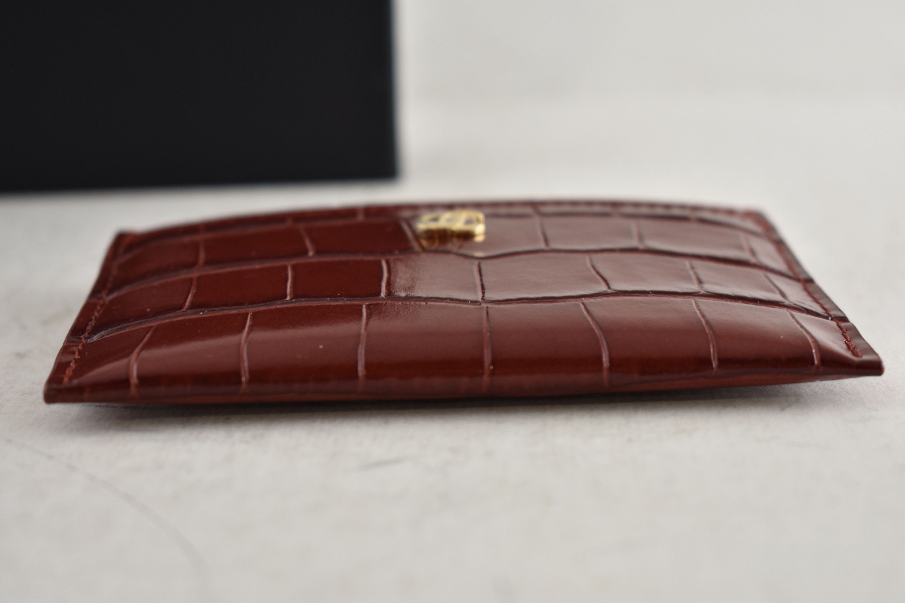 Chanel 26S Burgundy Crocodile Embossed Credit Card Holder Wallet Size ONE SIZE - 10 Thumbnail