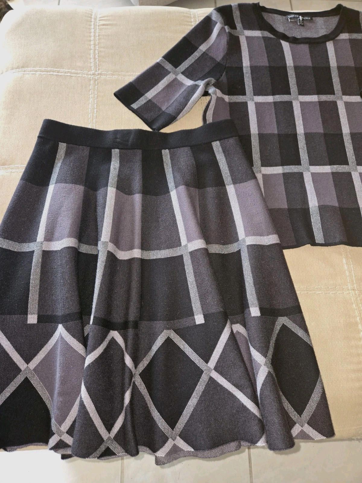 Saks Fifth Avenue Vintage Saks Fifth Avenue Womens Size L Preppy Skirt Set New Size ONE SIZE - 3 Thumbnail