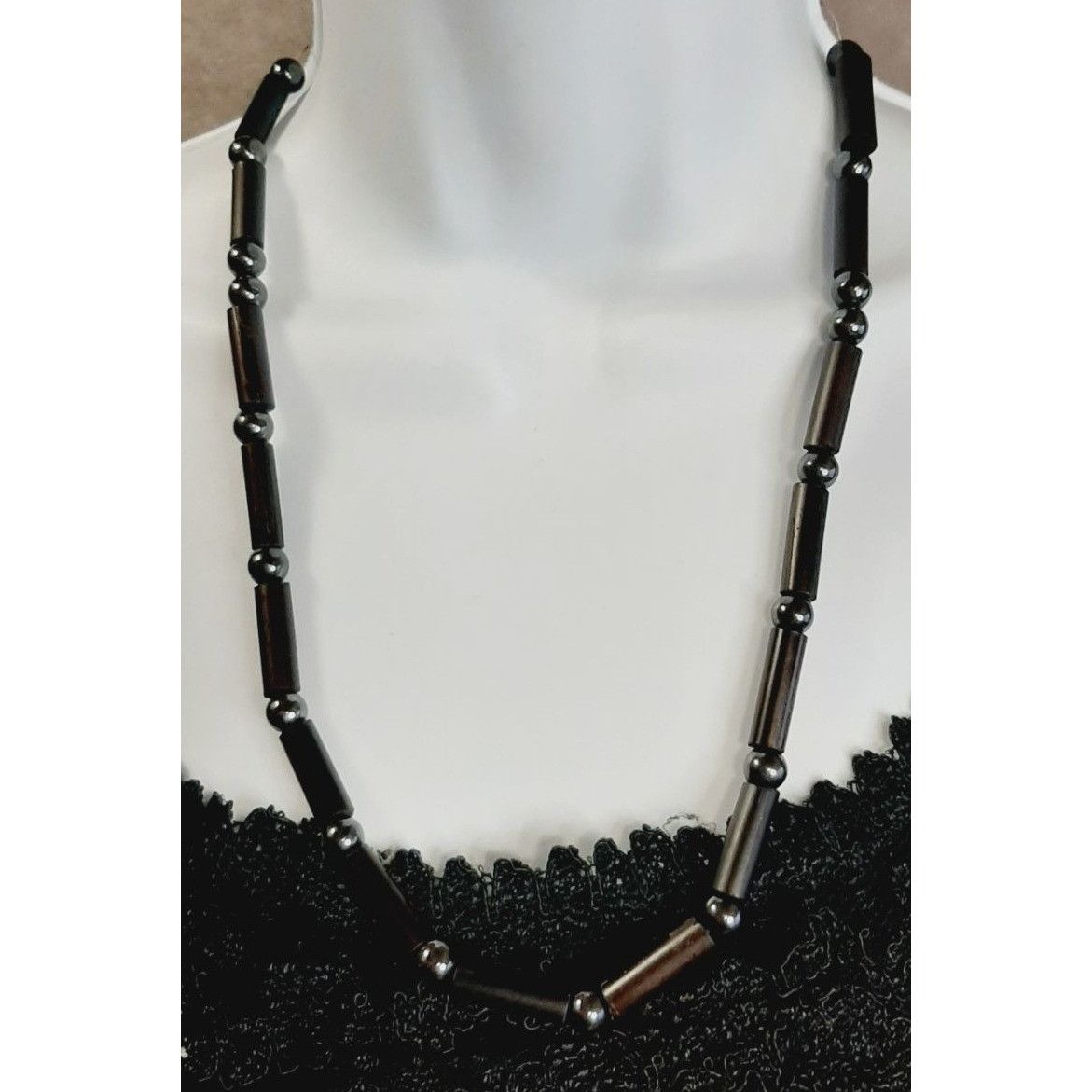 Other Boho Chic Dyed Wood And Hematite Beaded Necklace Size ONE SIZE - 1 Thumbnail