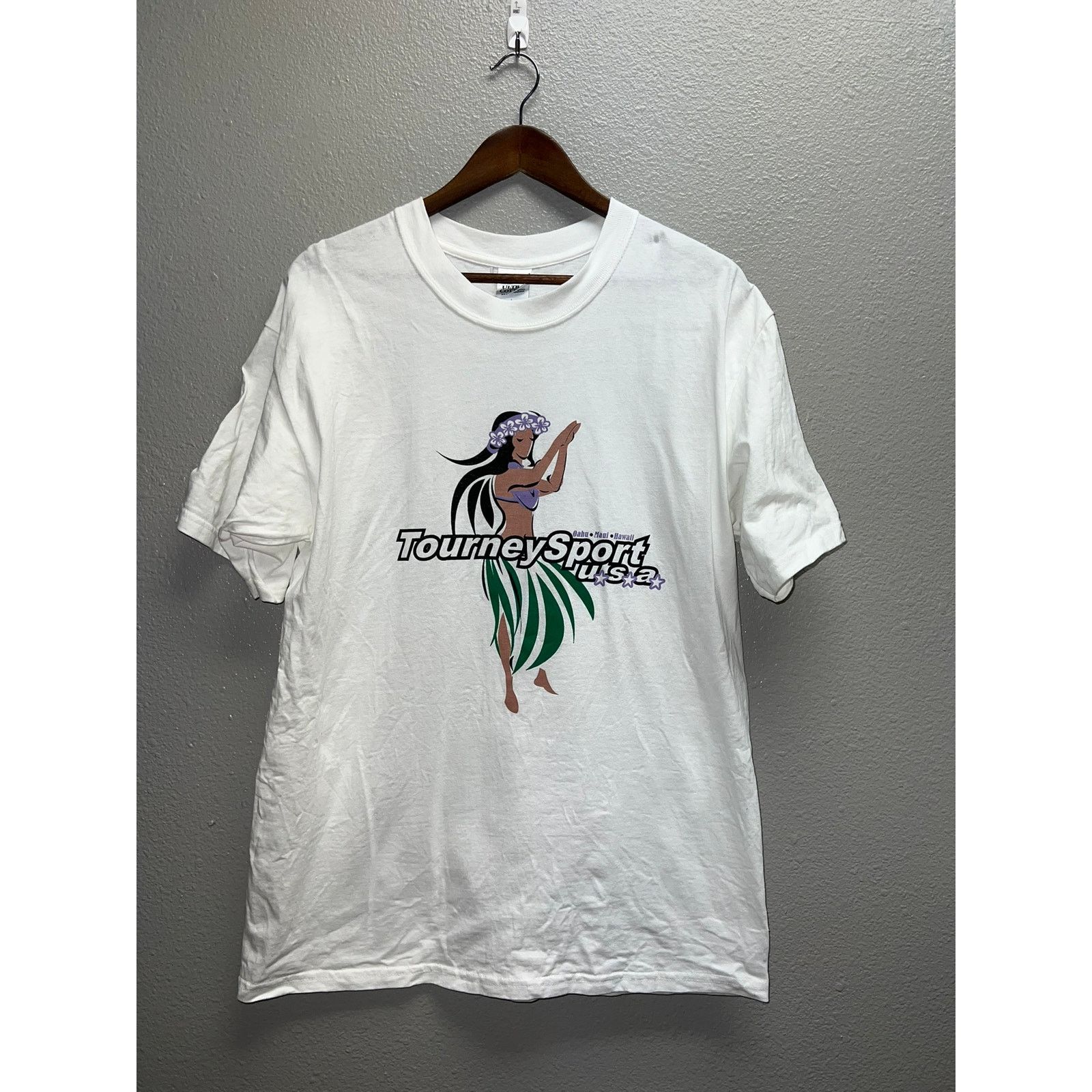 Gildan Vintage Hulu Girl Shirt Tourney Sport USA Oahu Maui Hawaii L Size US L / EU 52-54 / 3 - 1 Thumbnail