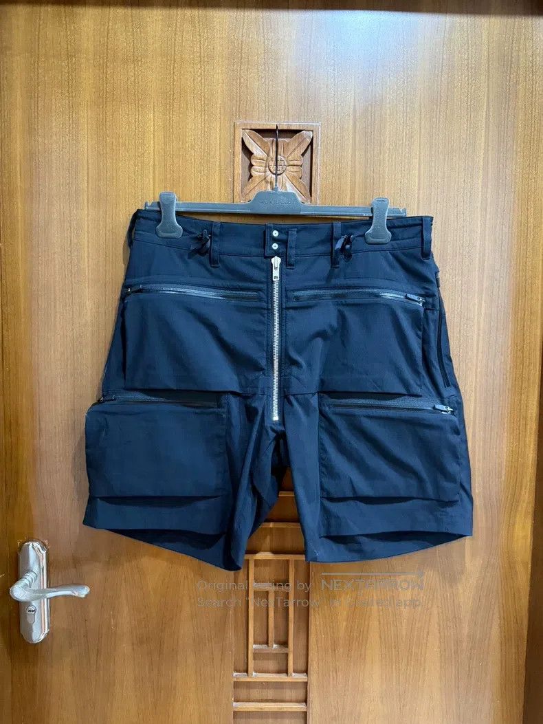 Acronym Acronym size M shorts Size US 38 / EU 54 - 1 Thumbnail