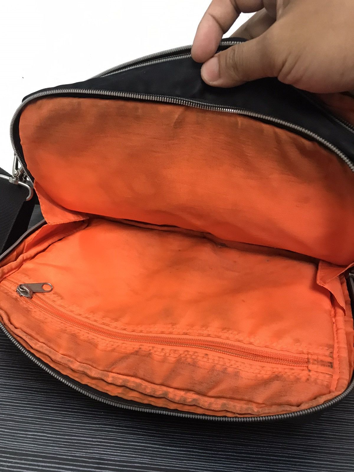 Alpha Industries × Japanese Brand Alpha Industries Black Sling Bag Size ONE SIZE - 9 Thumbnail