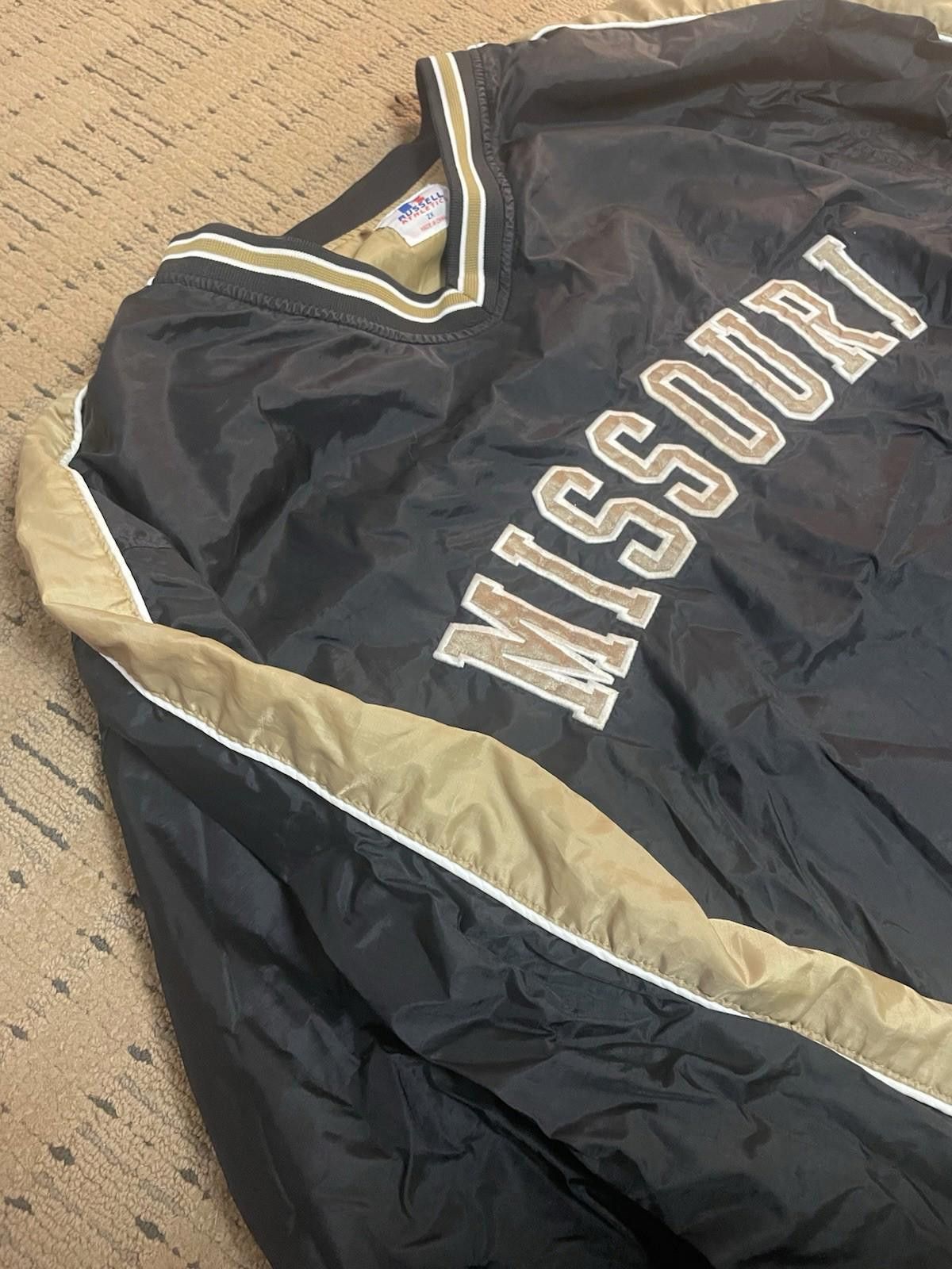 Russell Athletic Russell Mizzou Mens 2XL Black/gold Lined Windbreaker Vintage Size ONE SIZE - 2 Thumbnail
