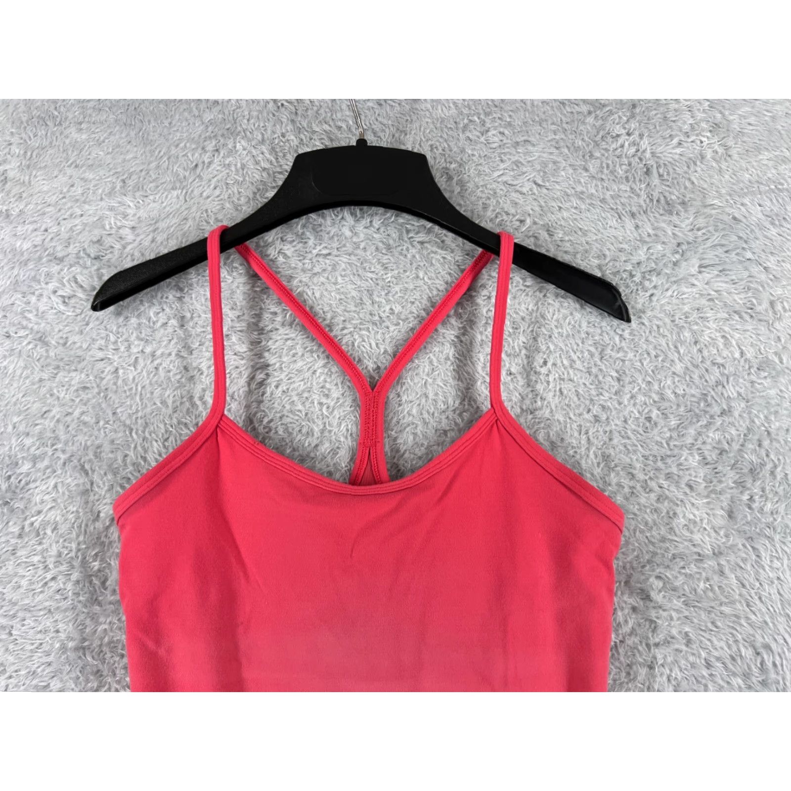 Lululemon Lululemon Shirt Women 6 Pink Power Y Tank Running Gym Yoga Workout READ Shirt Women 6 Pink Tank Racerback Built-In Bra All Seasons Workwear Casual Size M / US 6-8 / IT 42-44 - 4 Thumbnail