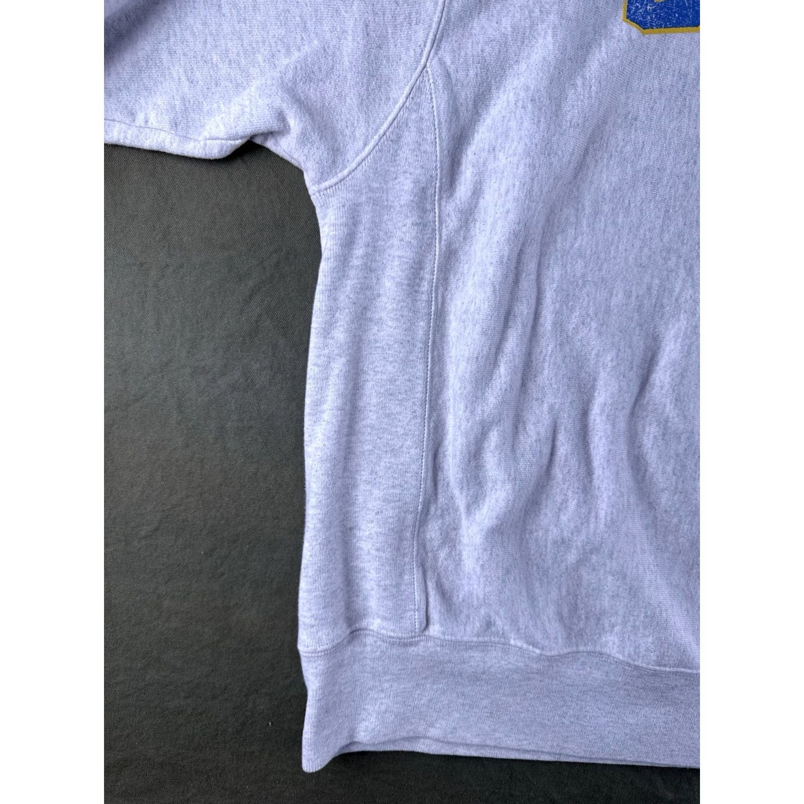 Champion Champion UCLA Bruins Reverse Weave Crewneck Sweatshirt Gray Large Men's Size US L / EU 52-54 / 3 - 7 Thumbnail