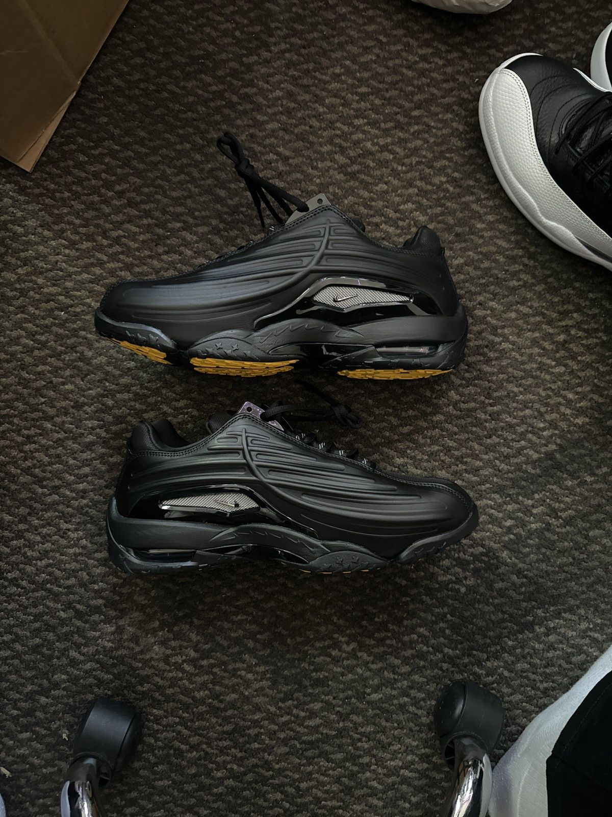 Drake NOCTA x NIKE HOT STEP 2 Size US 11 / EU 44 - 2 Thumbnail