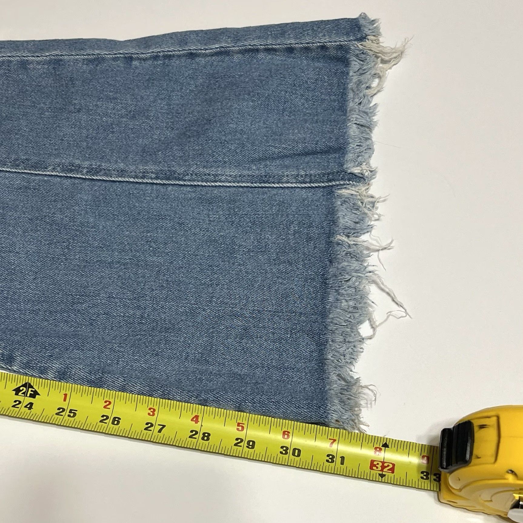 Vintage KanCan Jeans Front Seam High Rise Raw Hem Flare Jeans Women’s 28x31 Blue Size 28" / US 6 / IT 42 - 6 Thumbnail