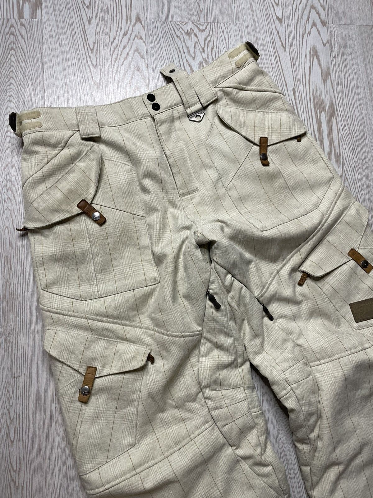 Oakley Vintage Rare Oakley Software Snowboard/Ski suit/set size L Size US L / EU 52-54 / 3 - 18 Thumbnail
