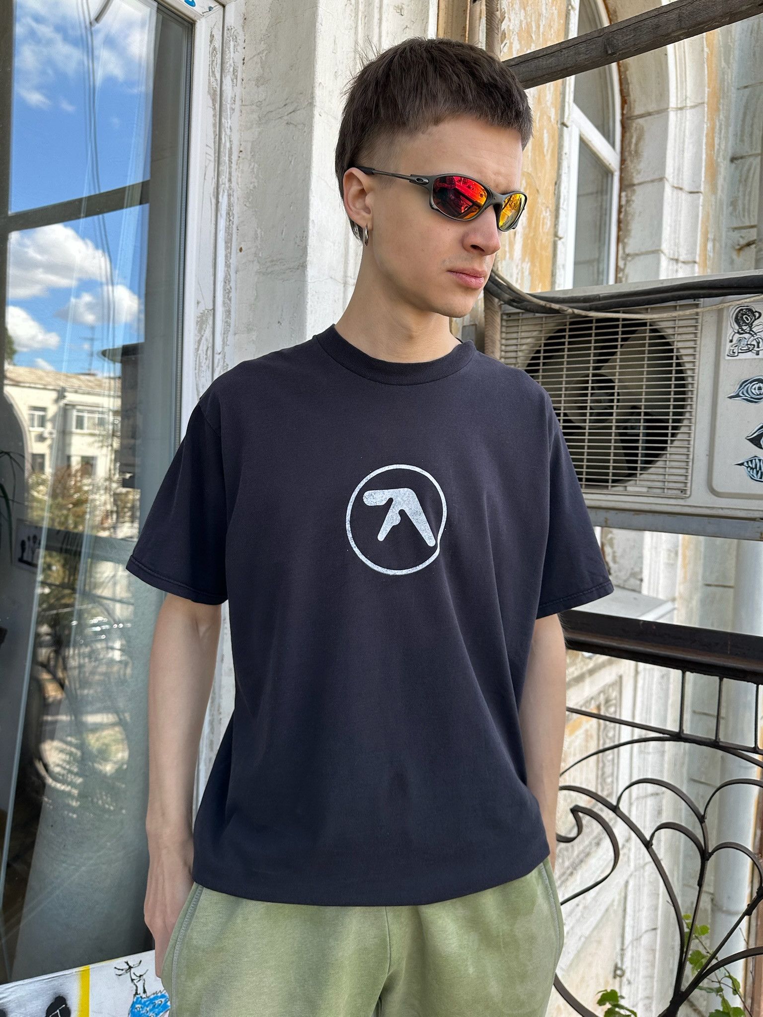 Vintage Vintage Aphex Twin Ambient Works Tee Size US L / EU 52-54 / 3 - 6 Thumbnail