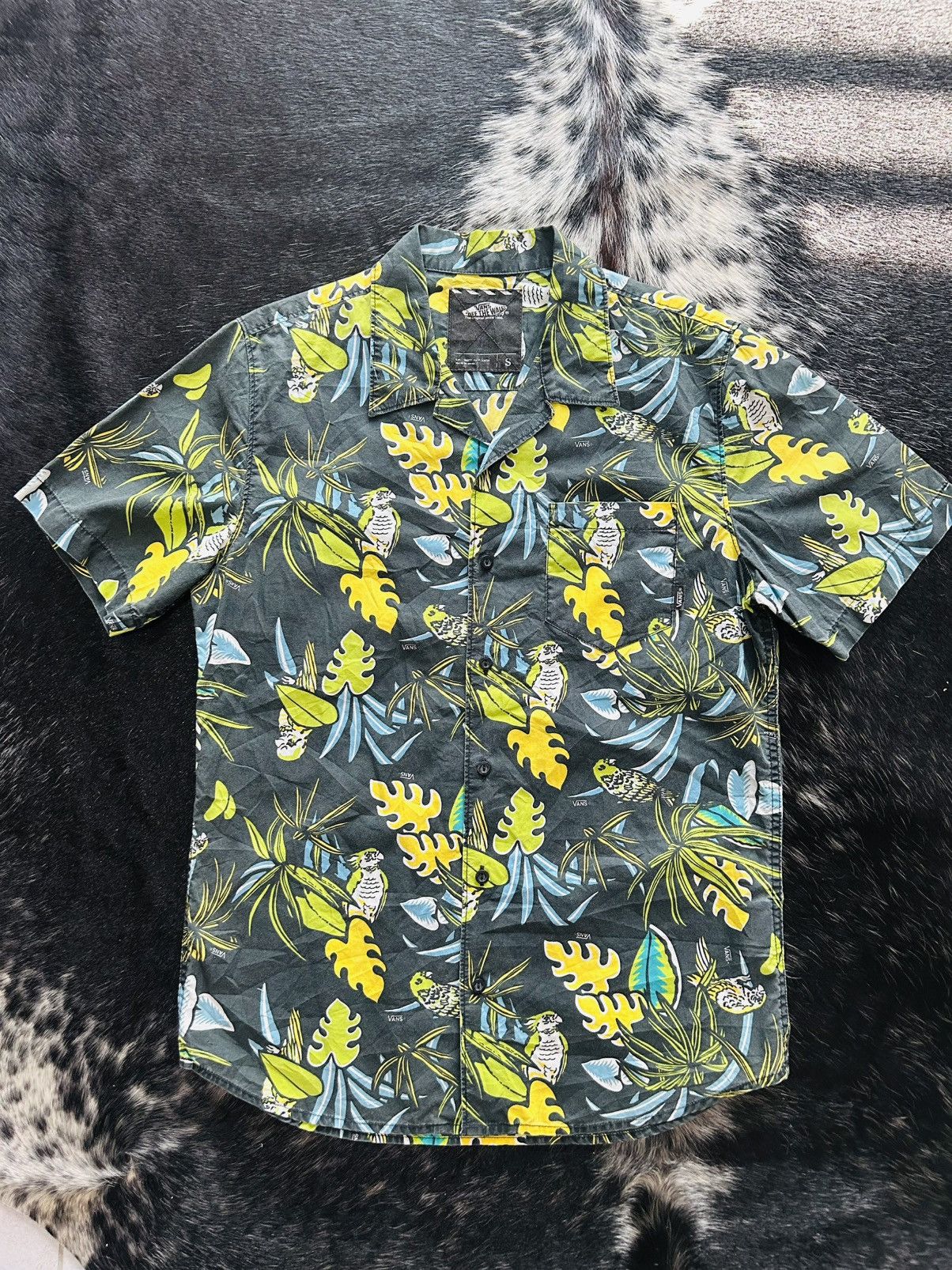 Vans Vans Aloha Shirt Hawaiian Size US S / EU 44-46 / 1 - 2 Thumbnail