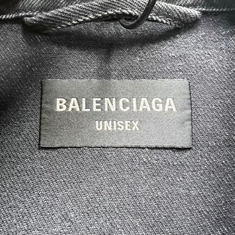 Balenciaga Balenciaga Fully Printed Lock Head Denim Jacket Size US S / EU 44-46 / 1 - 3 Thumbnail
