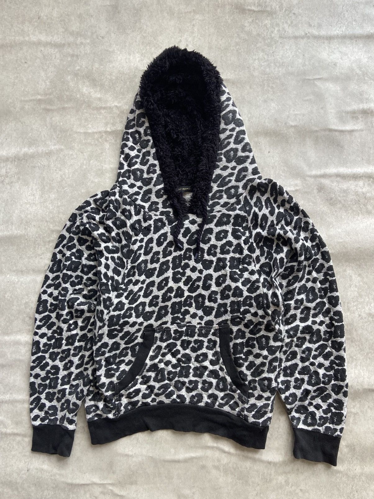 If Six Was Nine × Japanese Brand Shinny Ripple Fur Leopard Hoodies Size M / US 6-8 / IT 42-44 - 1 Thumbnail