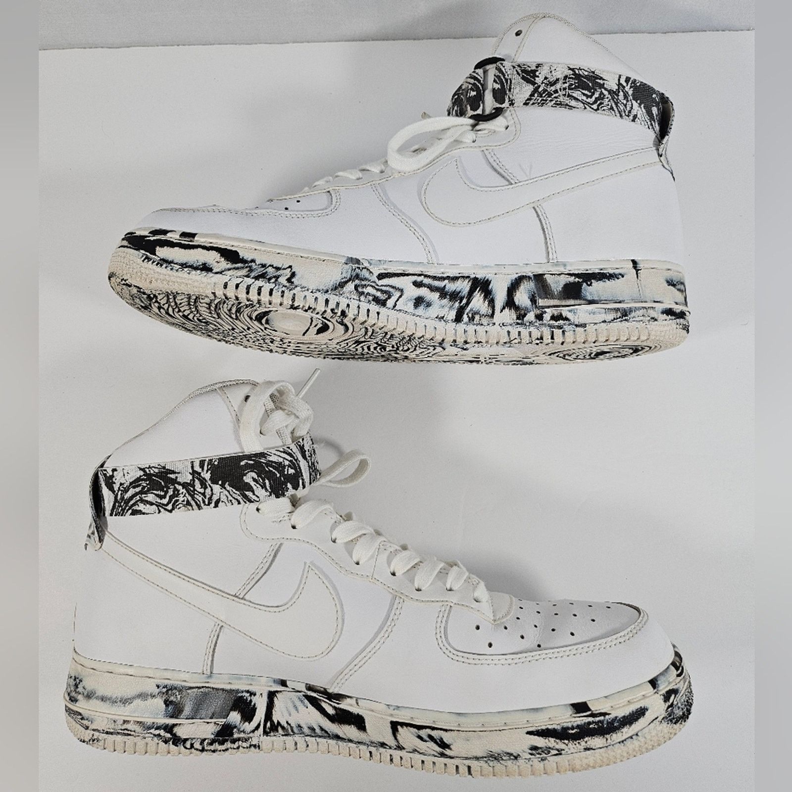 Nike Nike AF1 High 'Dip Dye White Black' Size US 12 / EU 45 - 1 Thumbnail