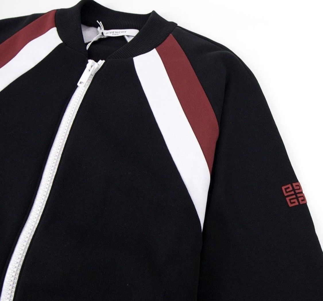 Givenchy Givenchy classic zipper light jacket college style Size US L / EU 52-54 / 3 - 3 Thumbnail