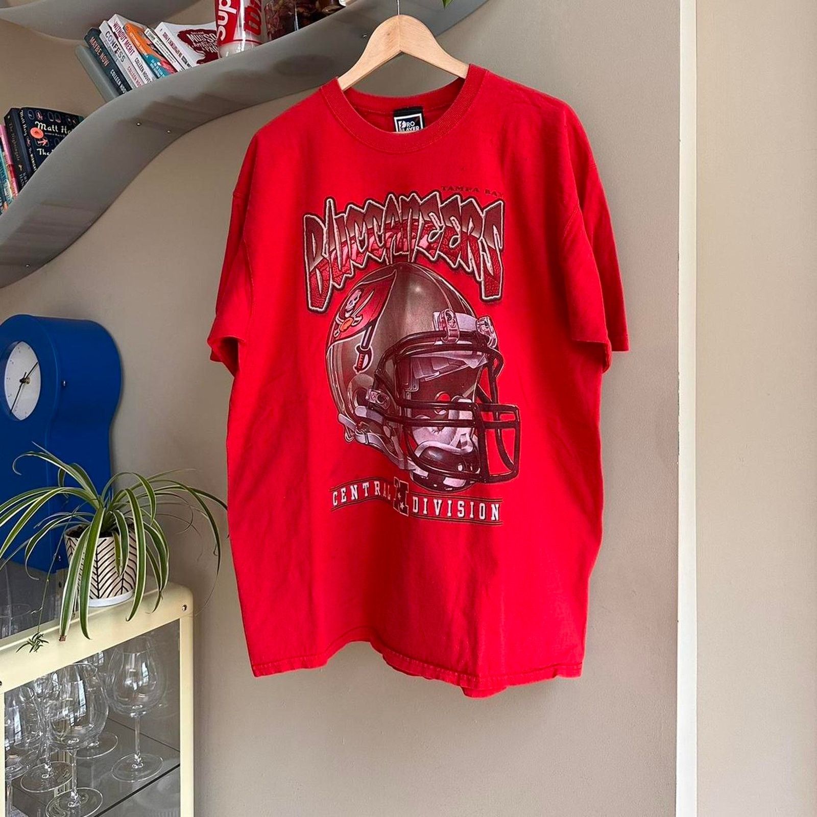 Pro Player × Vintage Vintage Tampa Bay Buccaneers Shirt Size US XL / EU 56 / 4 - 1 Thumbnail