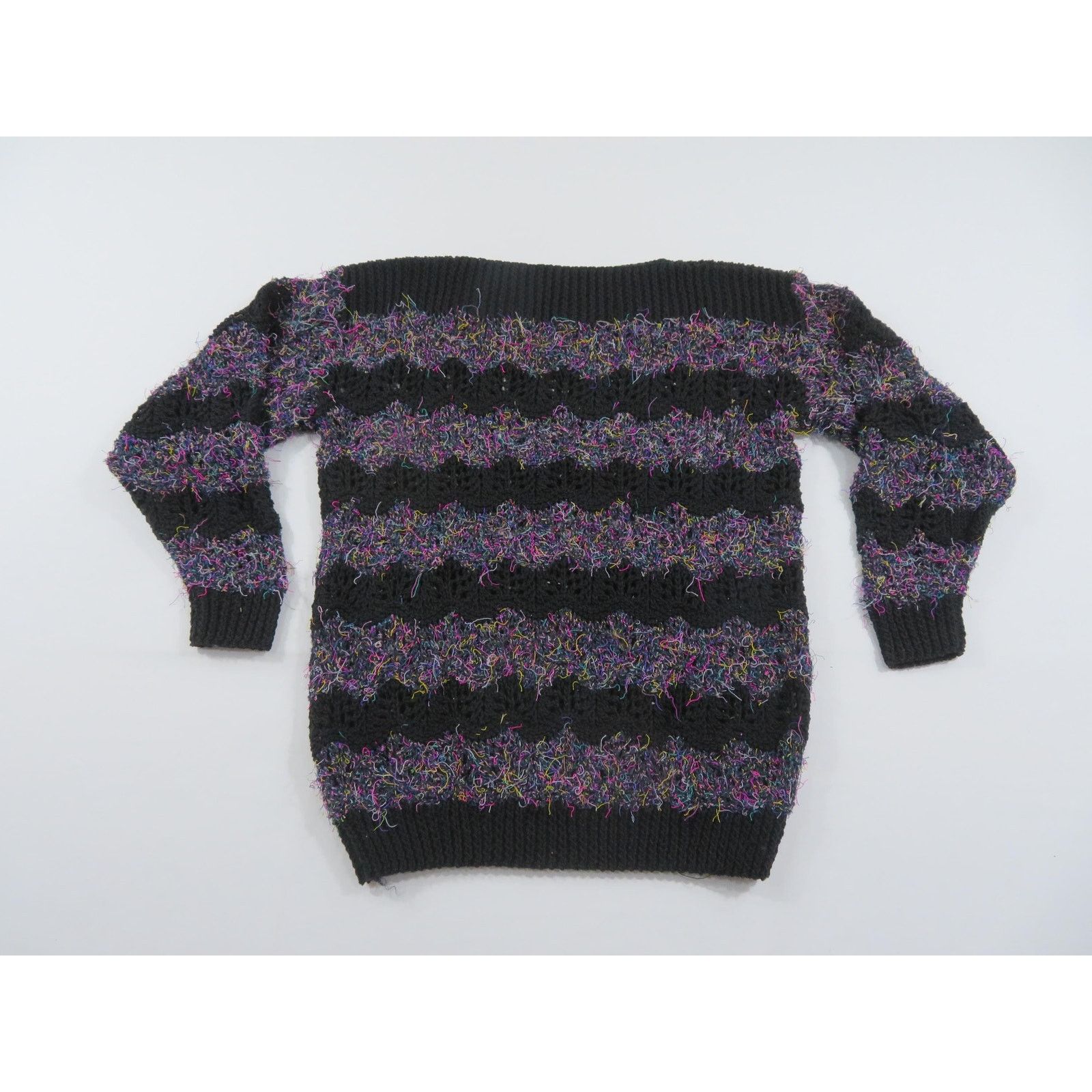 Other Vintage Sweater Open Neck Black Pink Textured Look M? 1980s Size M / US 6-8 / IT 42-44 - 1 Thumbnail