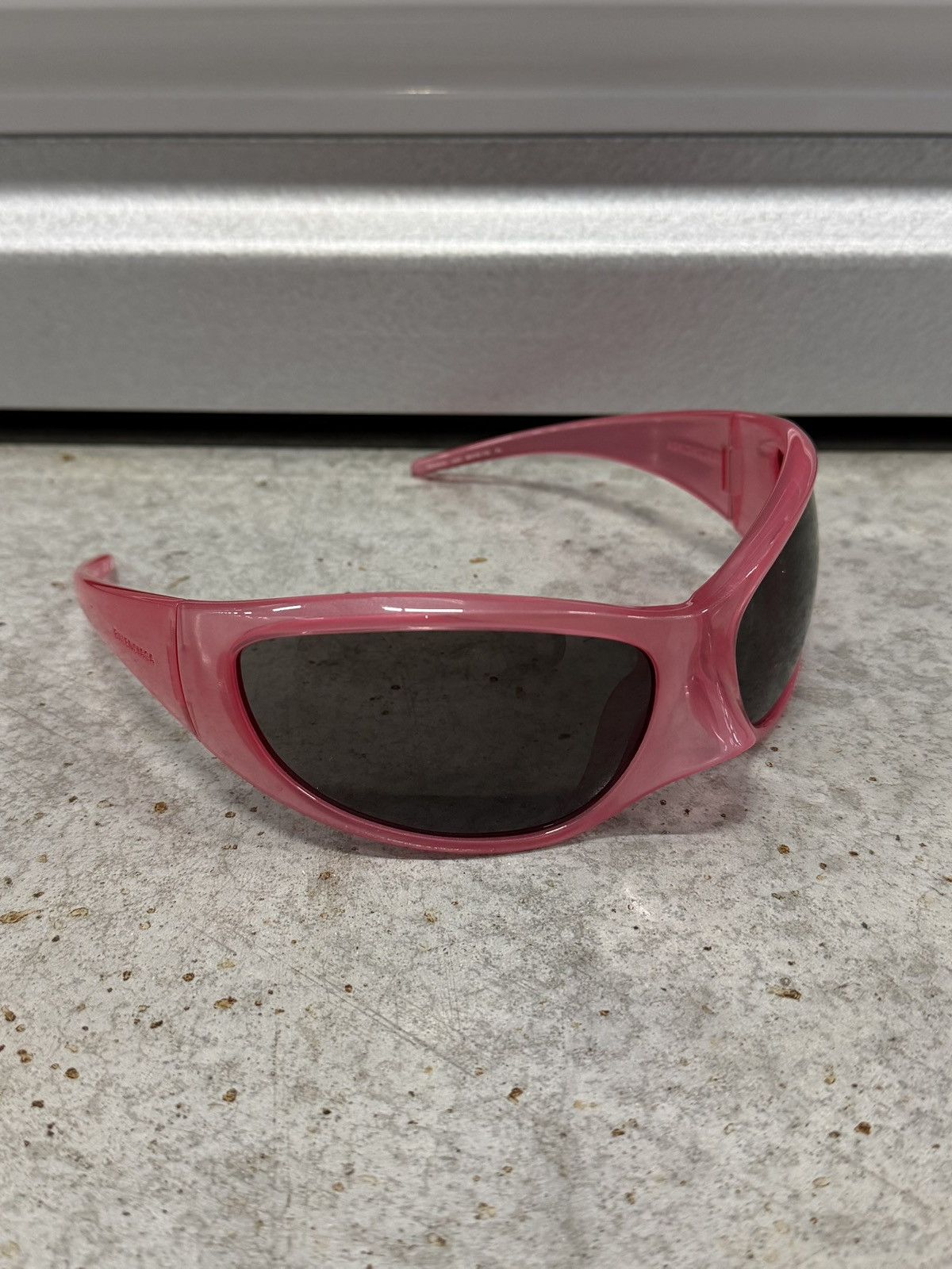 Balenciaga Balenciaga Skin XXL Cat Sunglasses Winter22 Size ONE SIZE - 1 Thumbnail