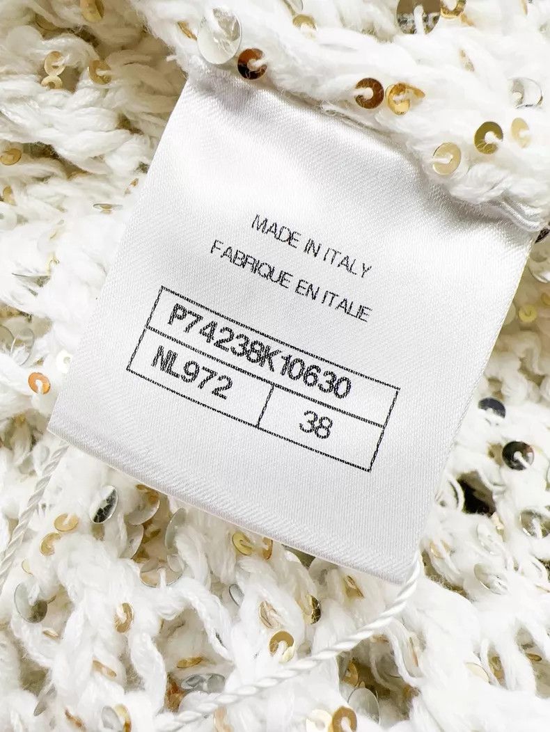 Chanel Chanel Hollow-in Knitted Sequin Diamond Button Knitted Car Size XS / US 0-2 / IT 36-38 - 7 Thumbnail