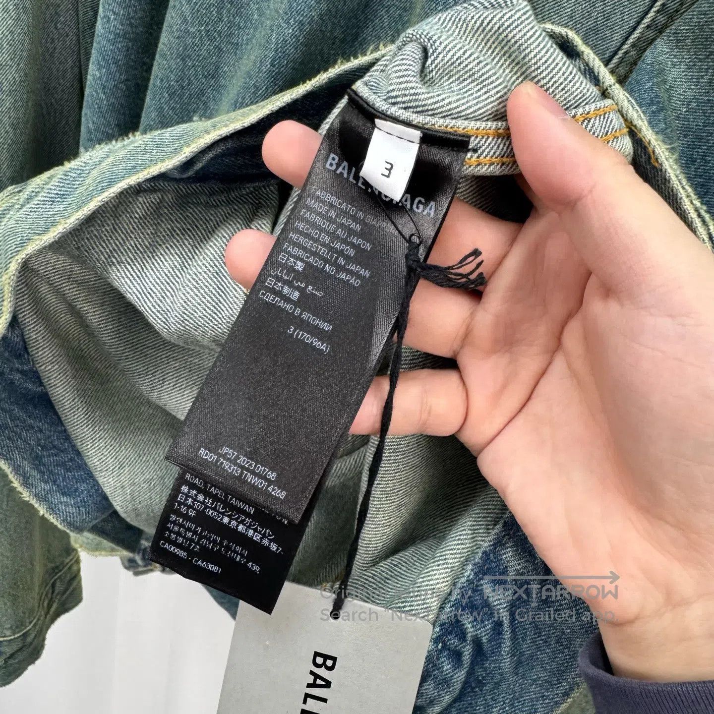 Balenciaga Balenciaga Runway Blizzard Washed Hooded Denim Jacket| Size US L / EU 52-54 / 3 - 7 Thumbnail