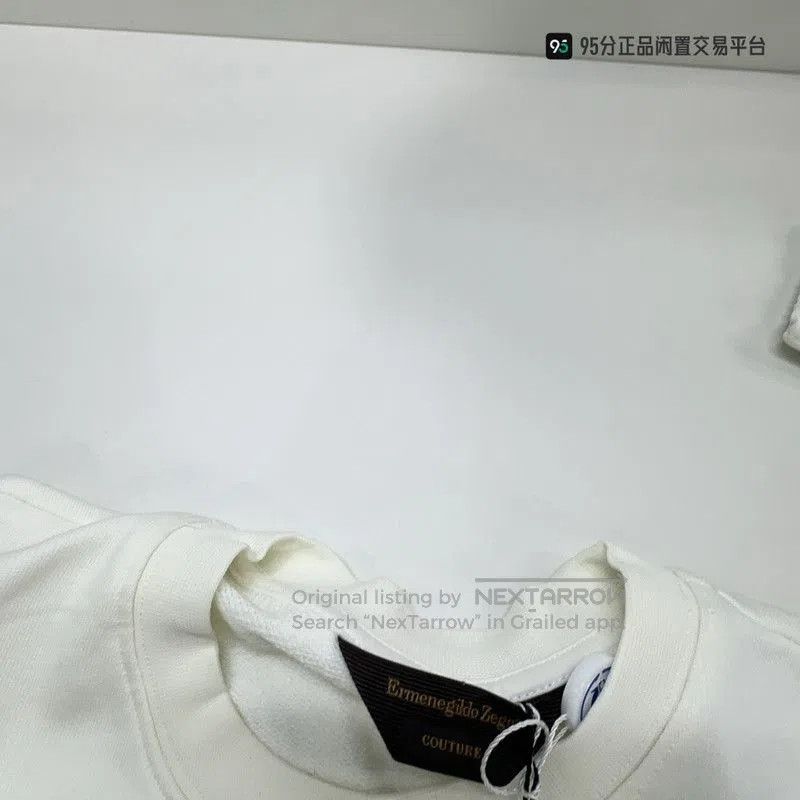 Ermenegildo Zegna Zegna Men's Classic Solid Crewneck Long. Size US S / EU 44-46 / 1 - 3 Thumbnail