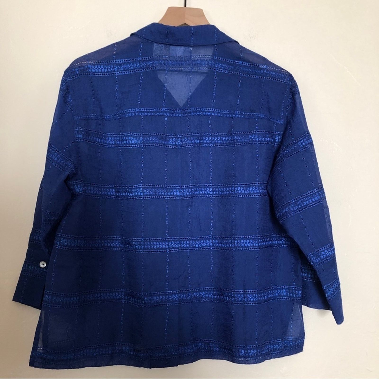Chicos Chico's Design Royal Blue Embroider Collard Shirt Blouse Top Size M / US 6-8 / IT 42-44 - 9 Thumbnail