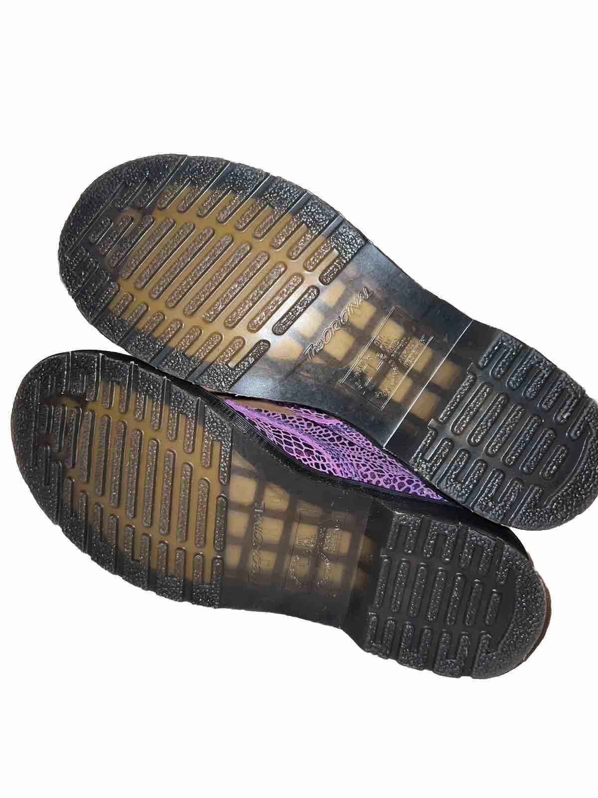Dr. Martens Dr. Martens 1460 Pascal Animal Iridescent Pink/Purple US 8 Size US 8 / IT 38 - 7 Thumbnail