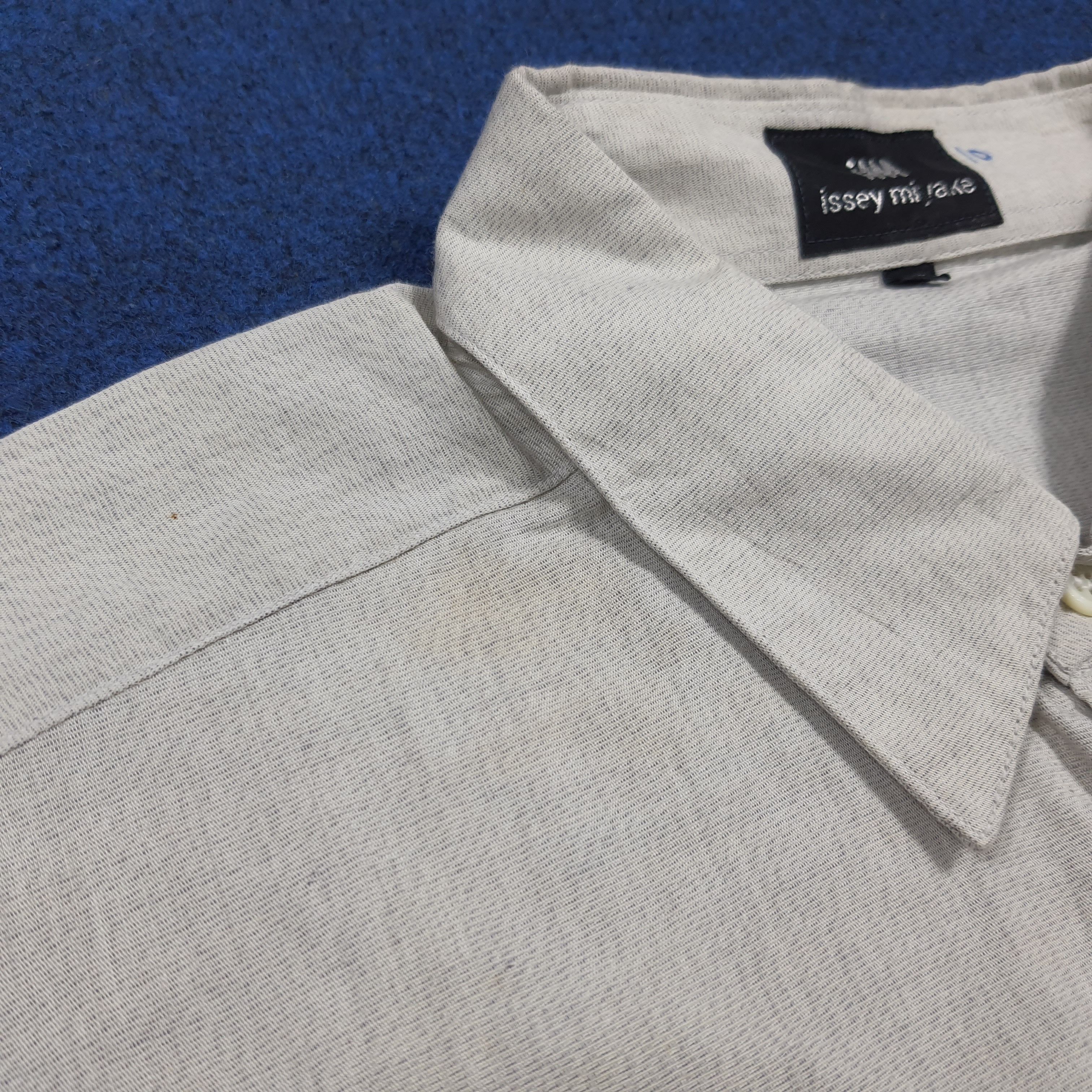 Issey Miyake Vintage Issey Miyake Plain Button Up Shirt C294N63 Size US M / EU 48-50 / 2 - 11 Thumbnail