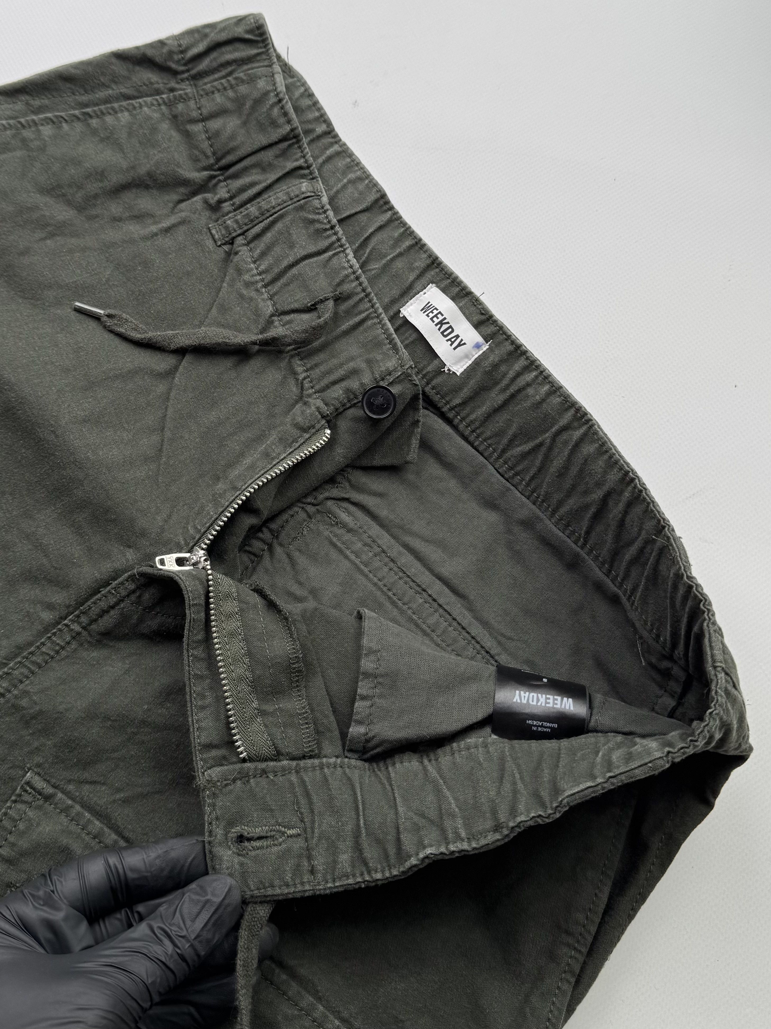 Weekday Weekday Cargo Pants (145) Size US 30 / EU 46 - 5 Thumbnail