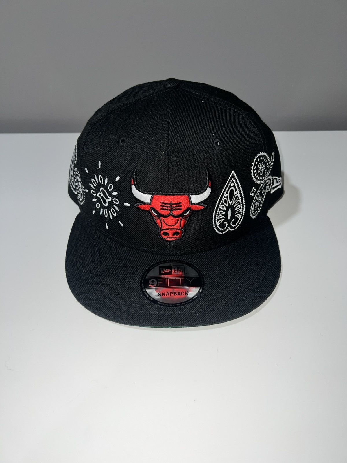 New Era Chicago Bulls New Era Paisley Snapback - Black Size ONE SIZE - 1 Thumbnail