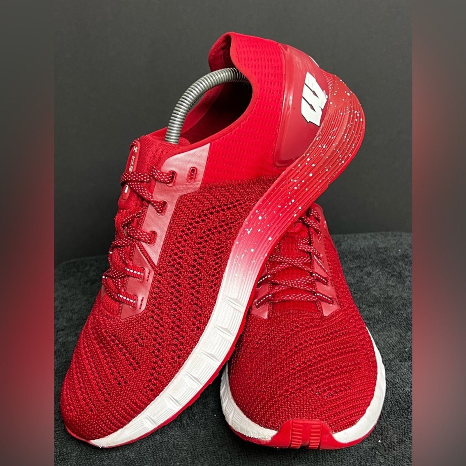 Under Armour Men's Under Armour HOVR Sonic 2 Wisconsin Badgers CLEAN RARE Size US 11.5 / EU 44-45 - 3 Thumbnail