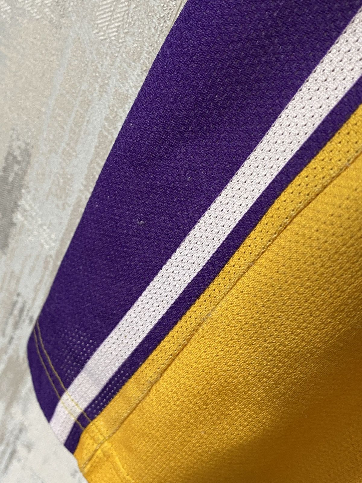 NBA Vintage Lakers Champion NBA Jersey #8 Koby Bryant Jersey Size US S / EU 44-46 / 1 - 11 Thumbnail