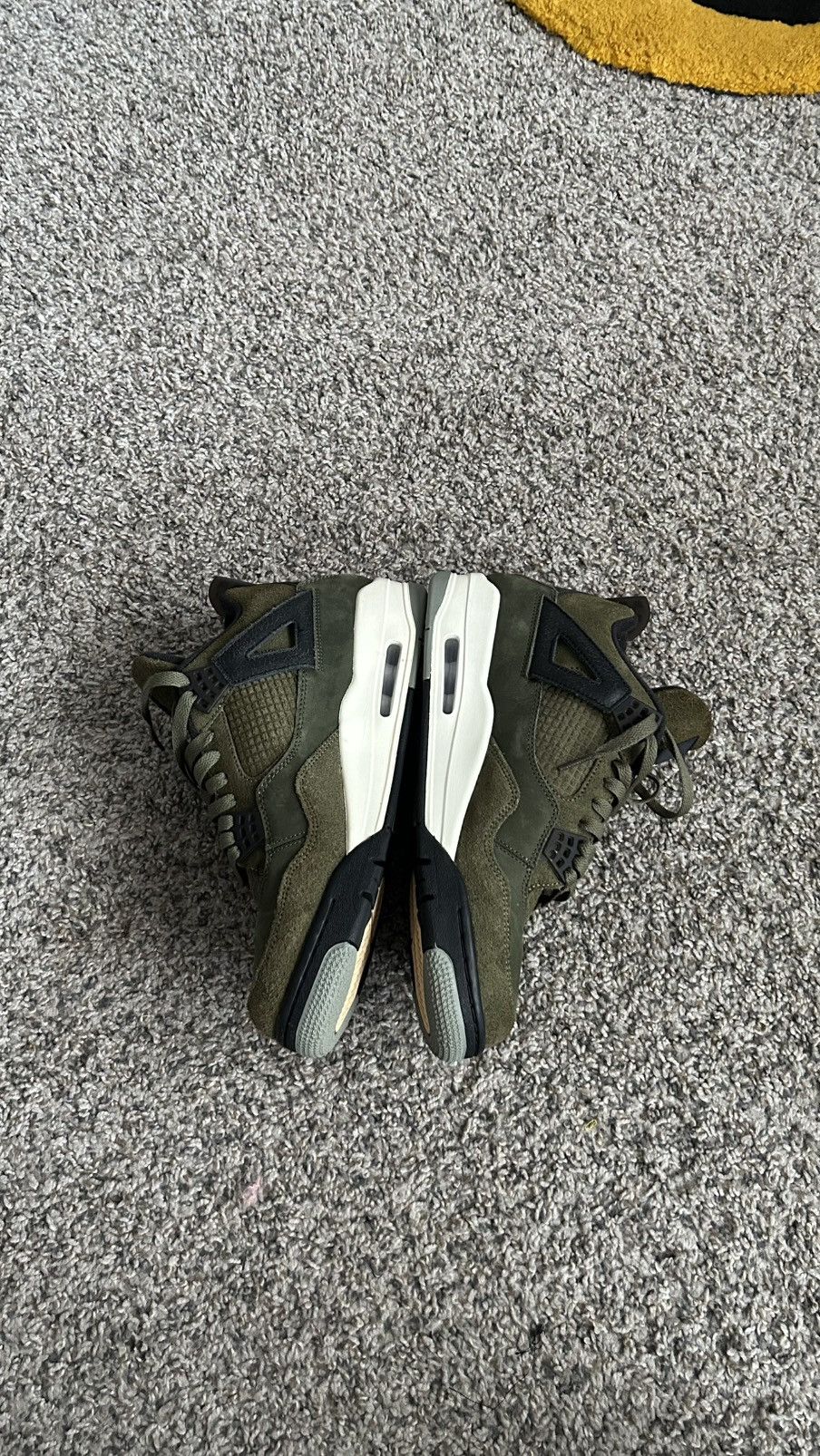 Jordan Brand air jordan 4 retro craft olive Size US 10.5 / EU 43-44 - 2 Thumbnail