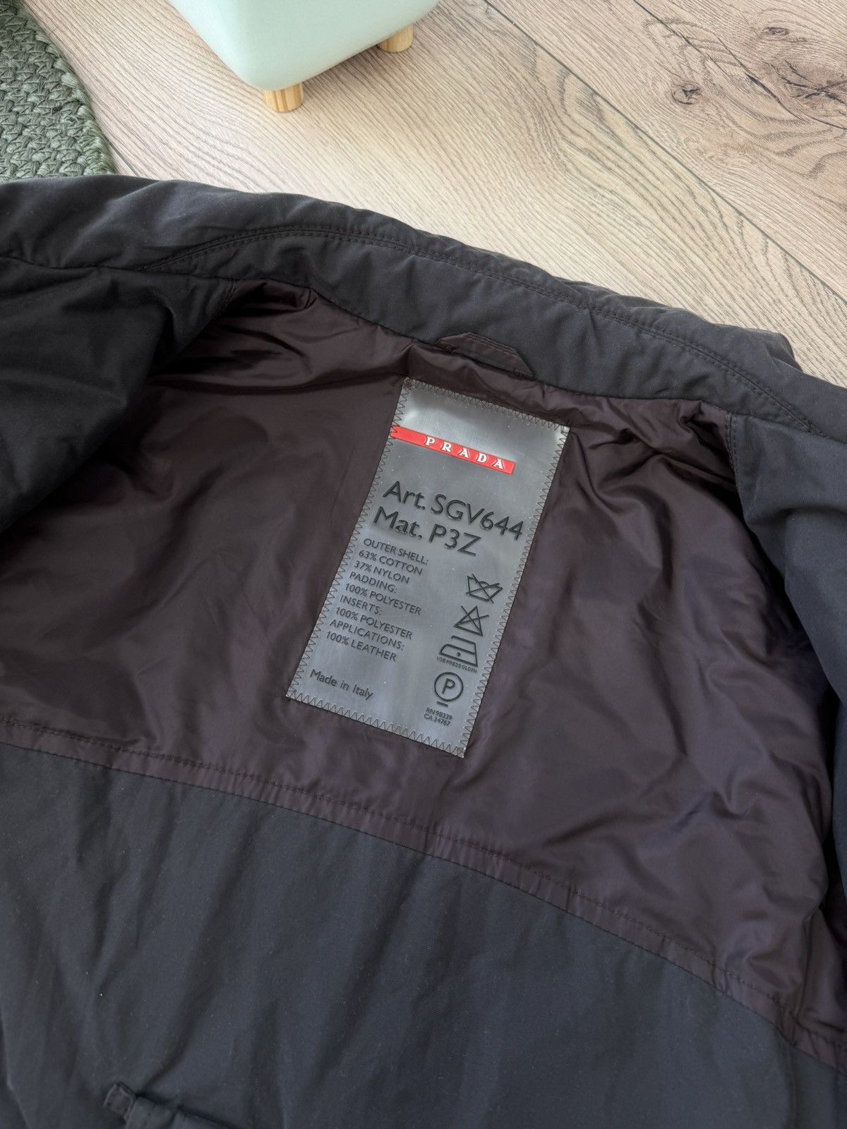 Prada Prada Bomber Aviation Jacket Nylon Turtleneck Red Tab Size US L / EU 52-54 / 3 - 13 Thumbnail
