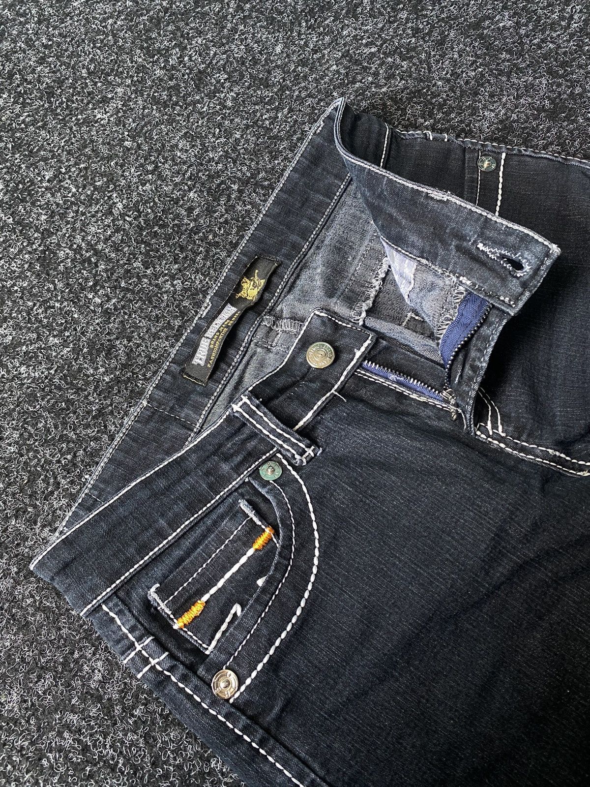 True Religion Vintage Flare True Religion Wide Leg Faded Wash Denim Size 29" - 8 Thumbnail
