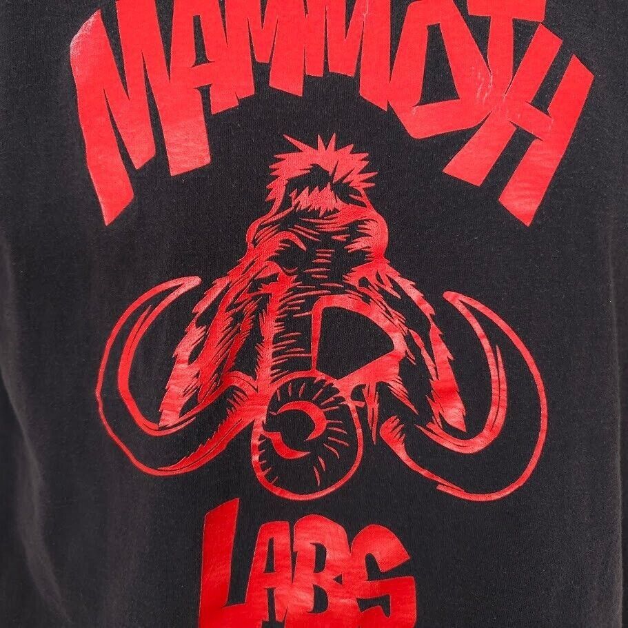 Hanes Mammoth Labs T Shirt Mens Size Medium Black Red Cannabis Size US M / EU 48-50 / 2 - 2 Thumbnail